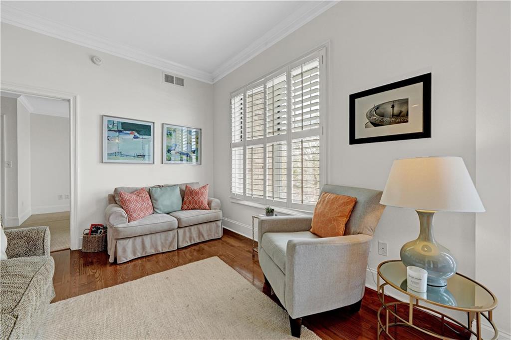 2255 Peachtree Road Unit 520