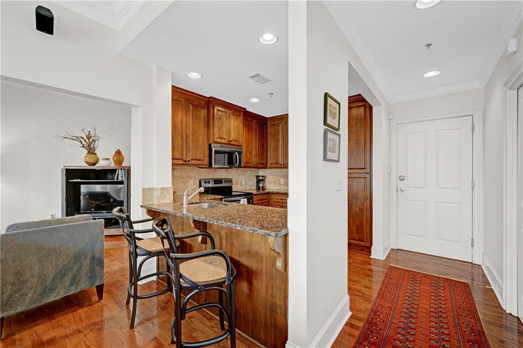 2255 Peachtree Road Unit 520