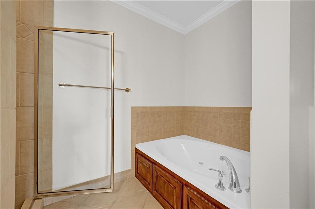 2255 Peachtree Road Unit 520