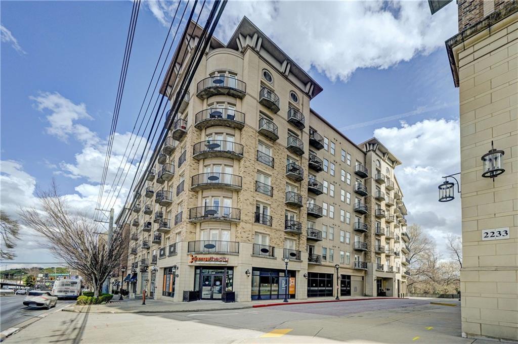 2255 Peachtree Road Unit 520