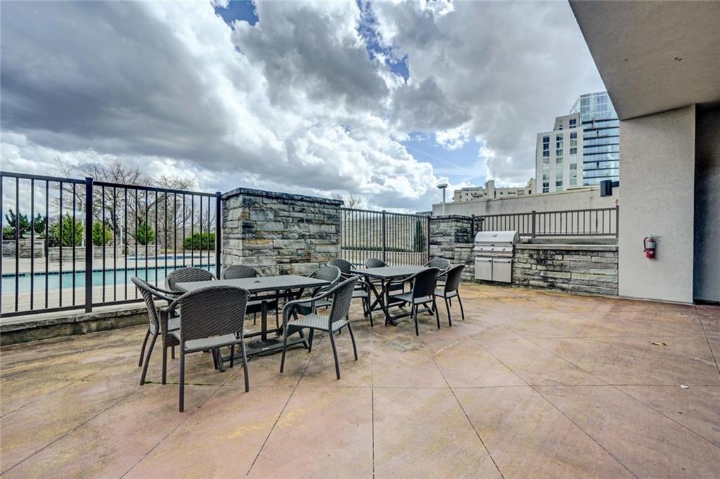 2255 Peachtree Road Unit 520