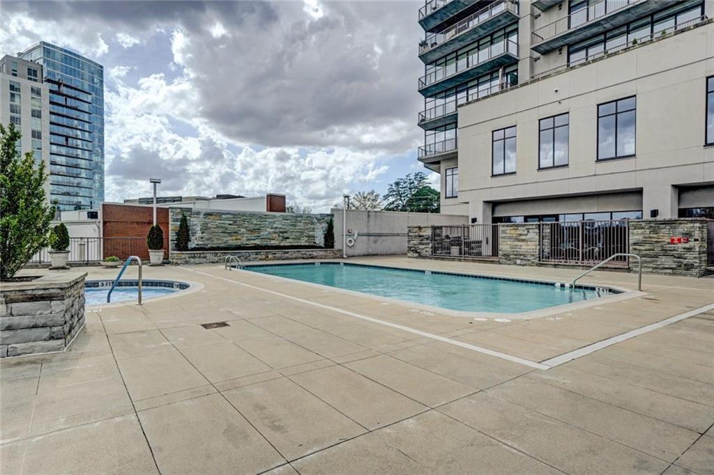 2255 Peachtree Road Unit 520