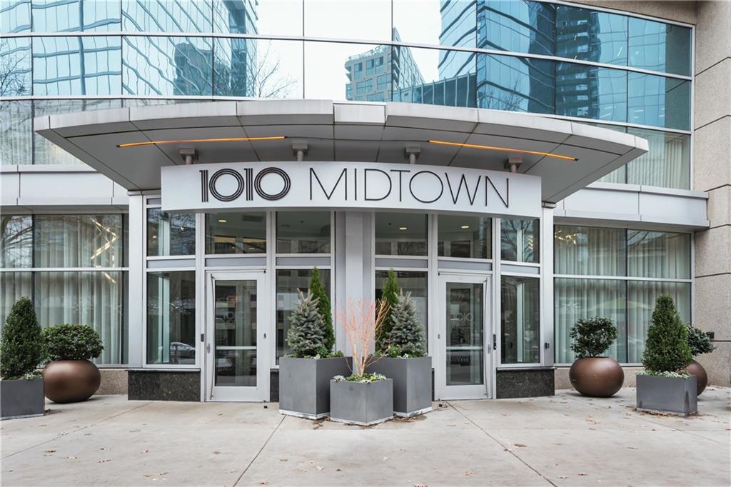1080 Peachtree St. Unit 702