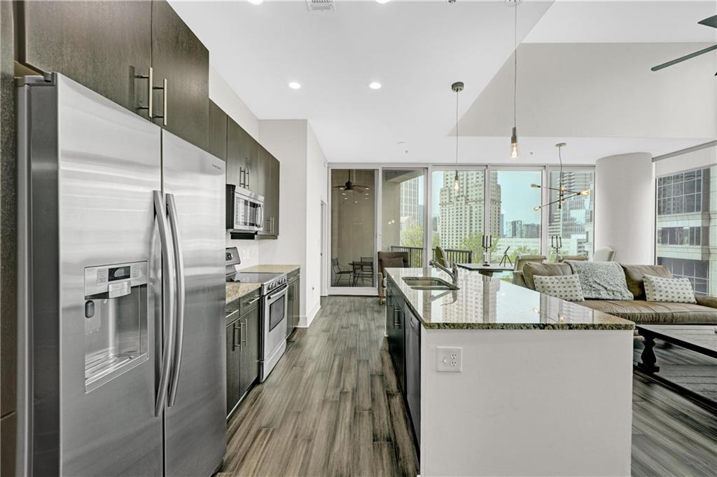 1080 Peachtree St. Unit 702