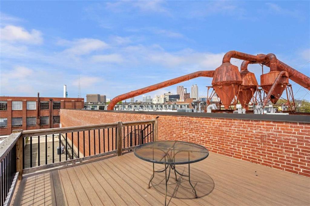 320 Martin Luther King Jr Drive SE Unit 6