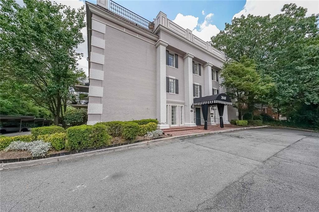 3648 Peachtree Road Unit 4S