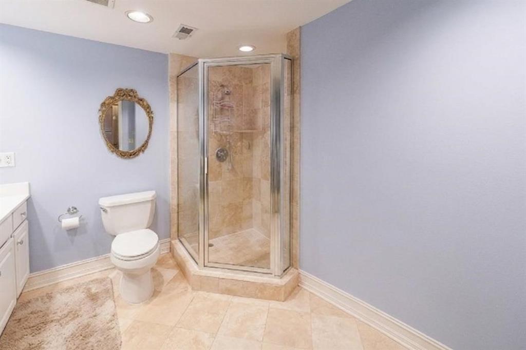 3648 Peachtree Road Unit 4S