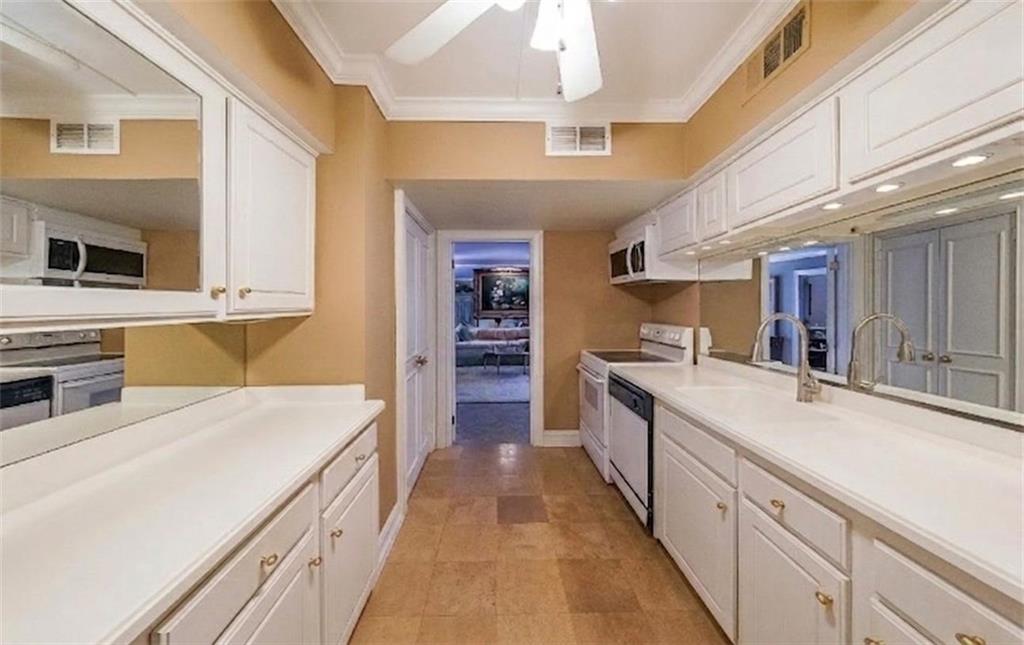 3648 Peachtree Road Unit 4S
