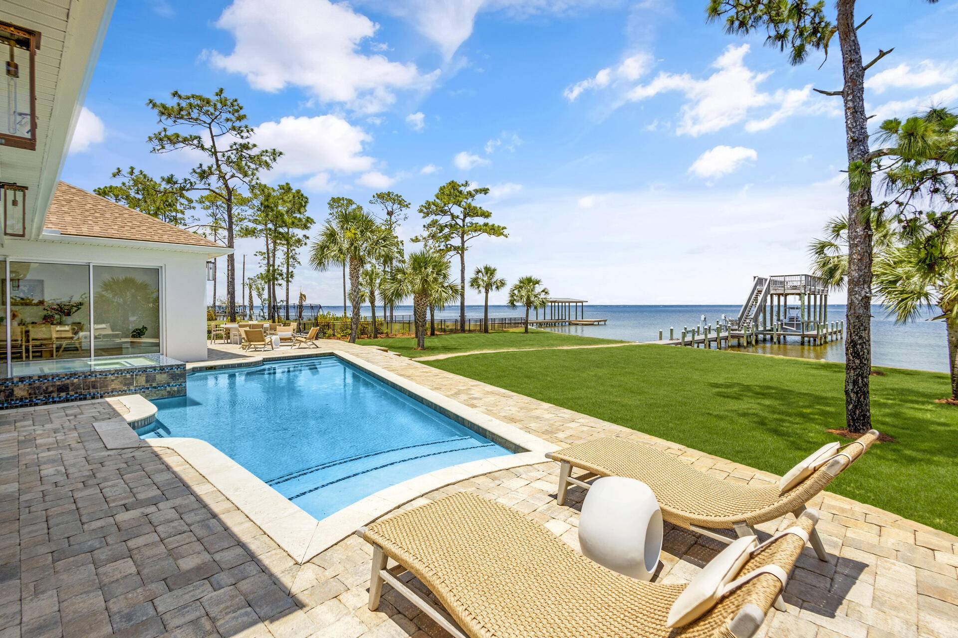 1341 Driftwood Point Road