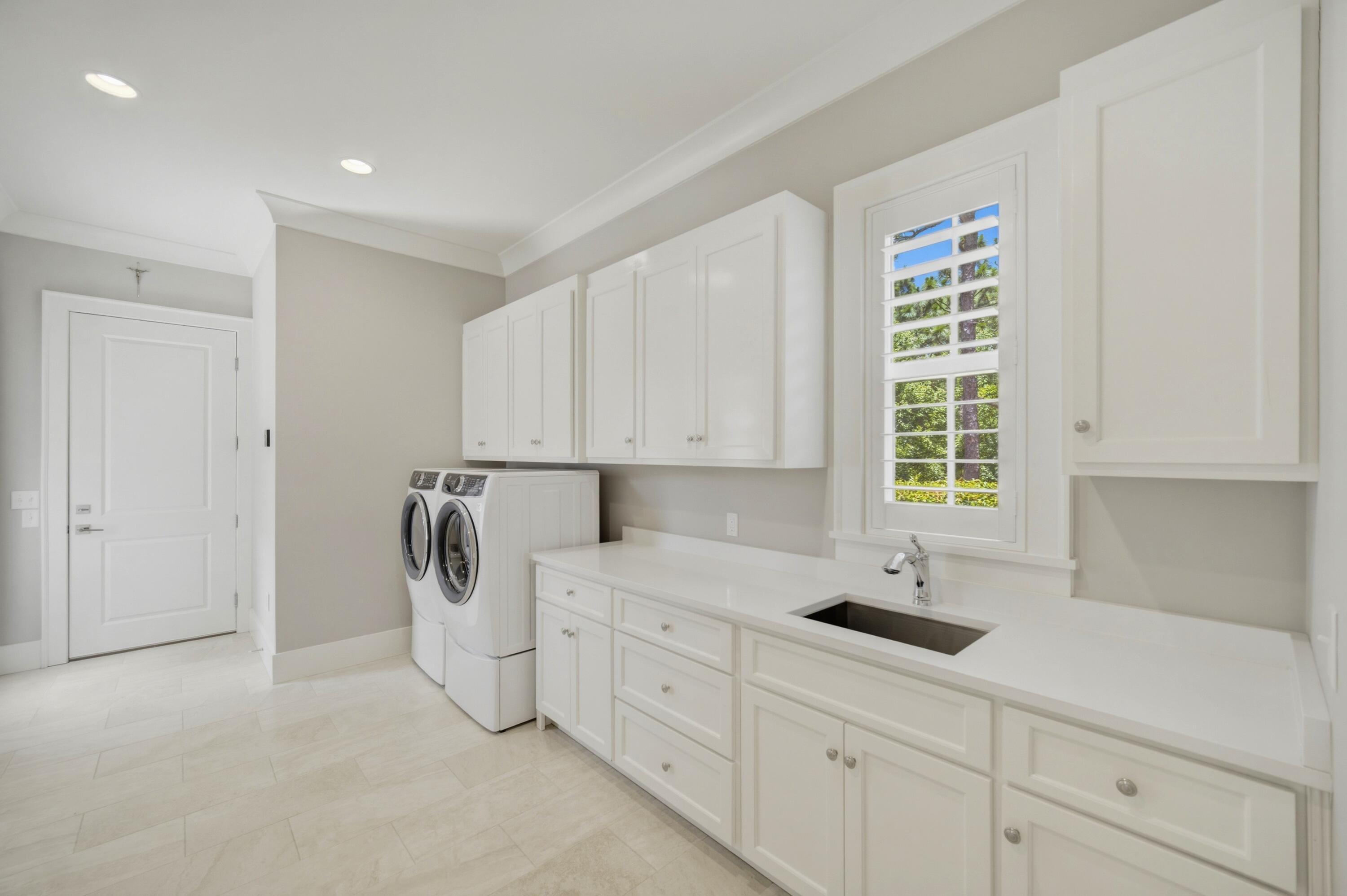 502 Regatta Bay Boulevard