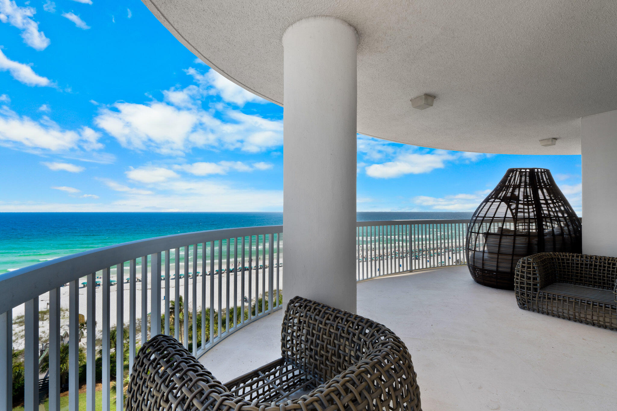 15400 Emerald Coast Parkway 801