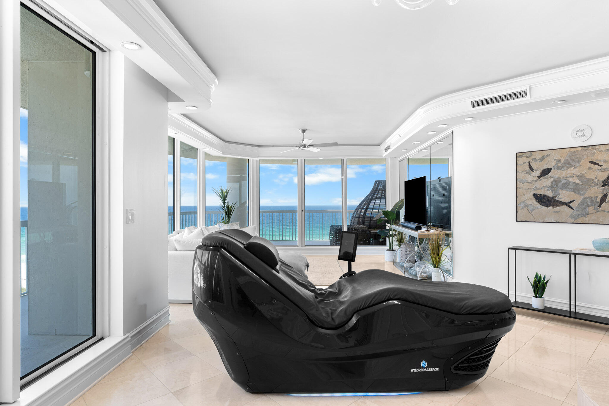 15400 Emerald Coast Parkway 801