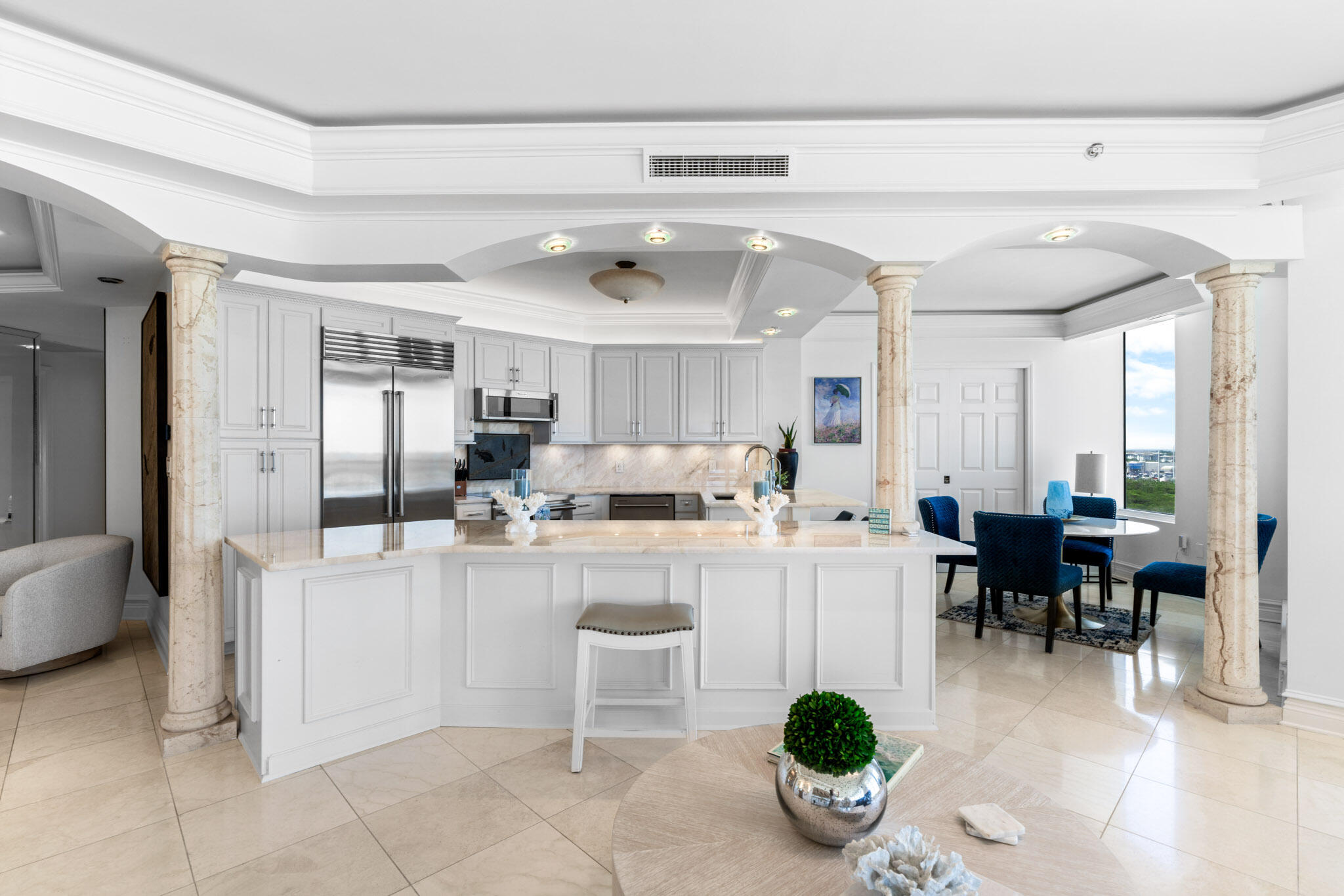 15400 Emerald Coast Parkway 801