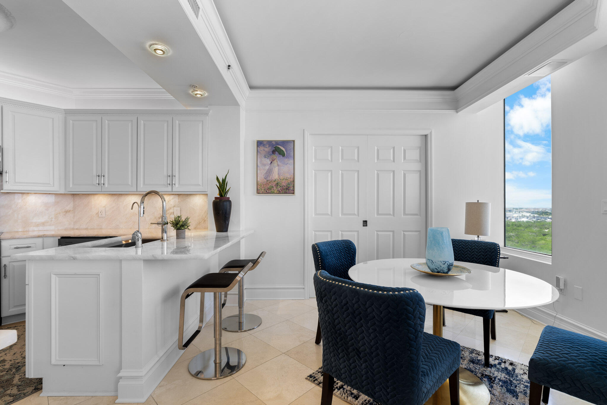 15400 Emerald Coast Parkway 801