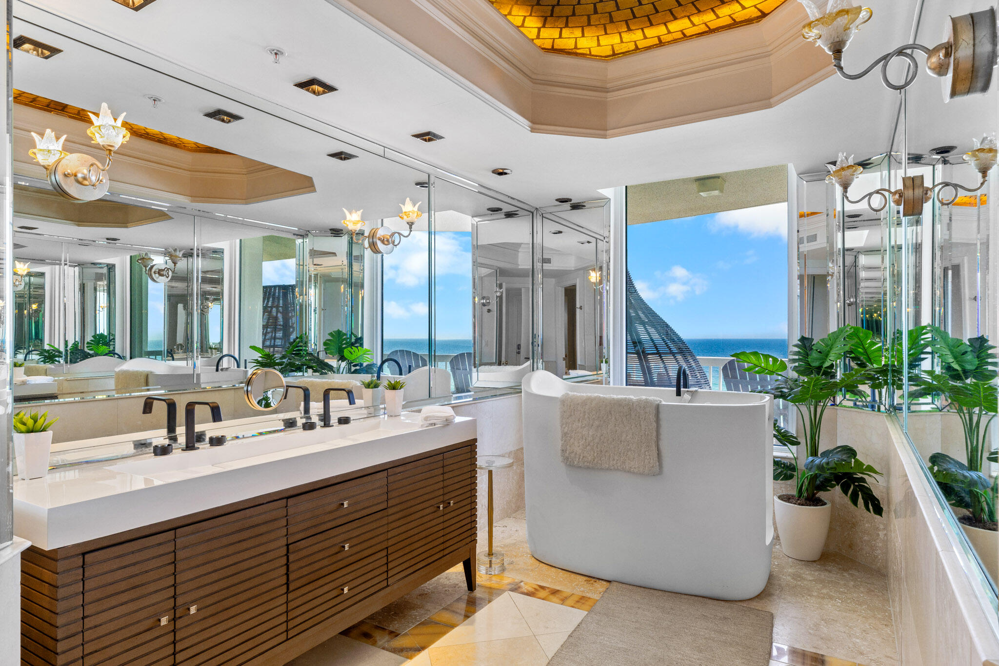 15400 Emerald Coast Parkway 801