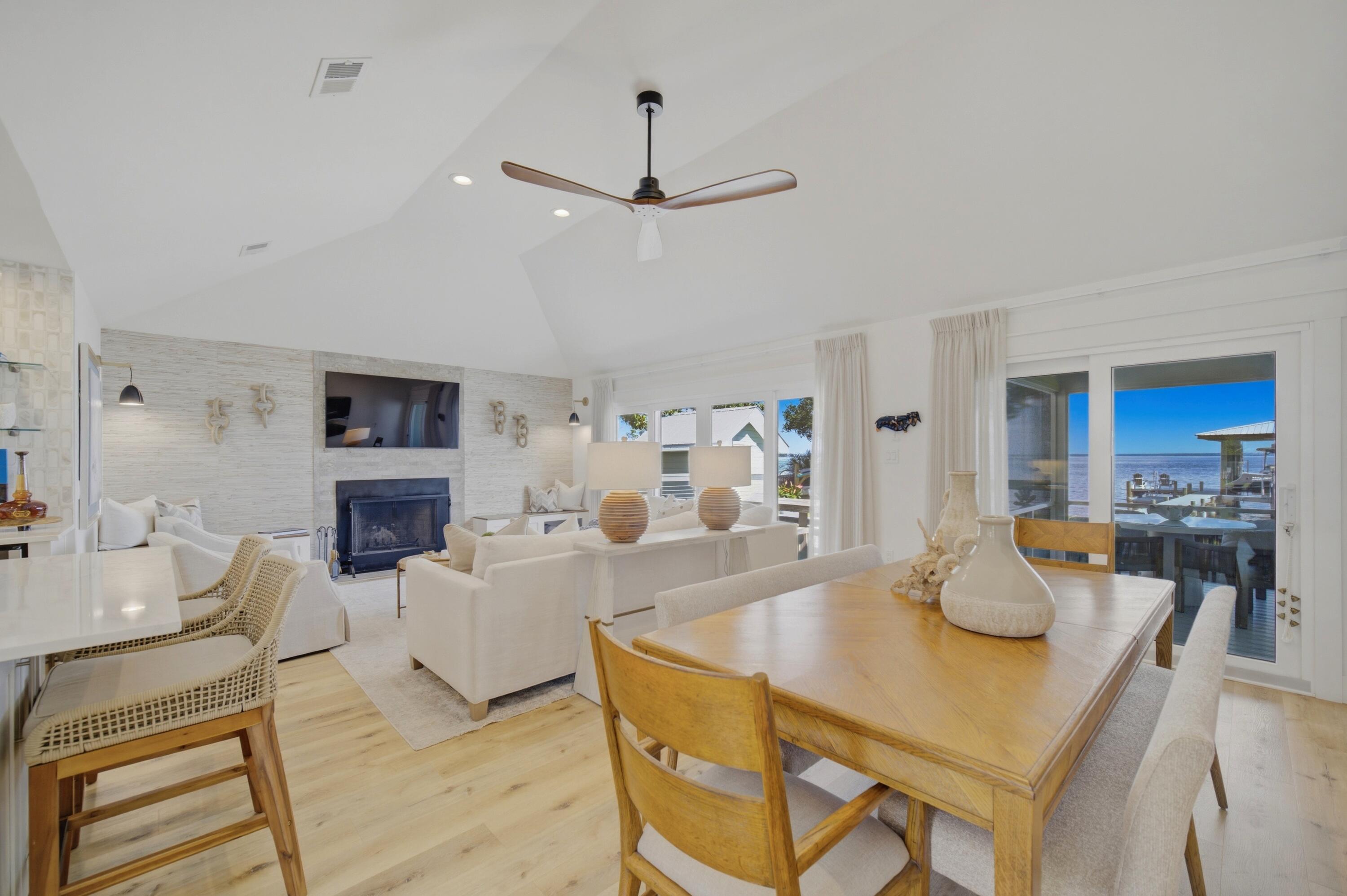 231 Bay Circle Drive