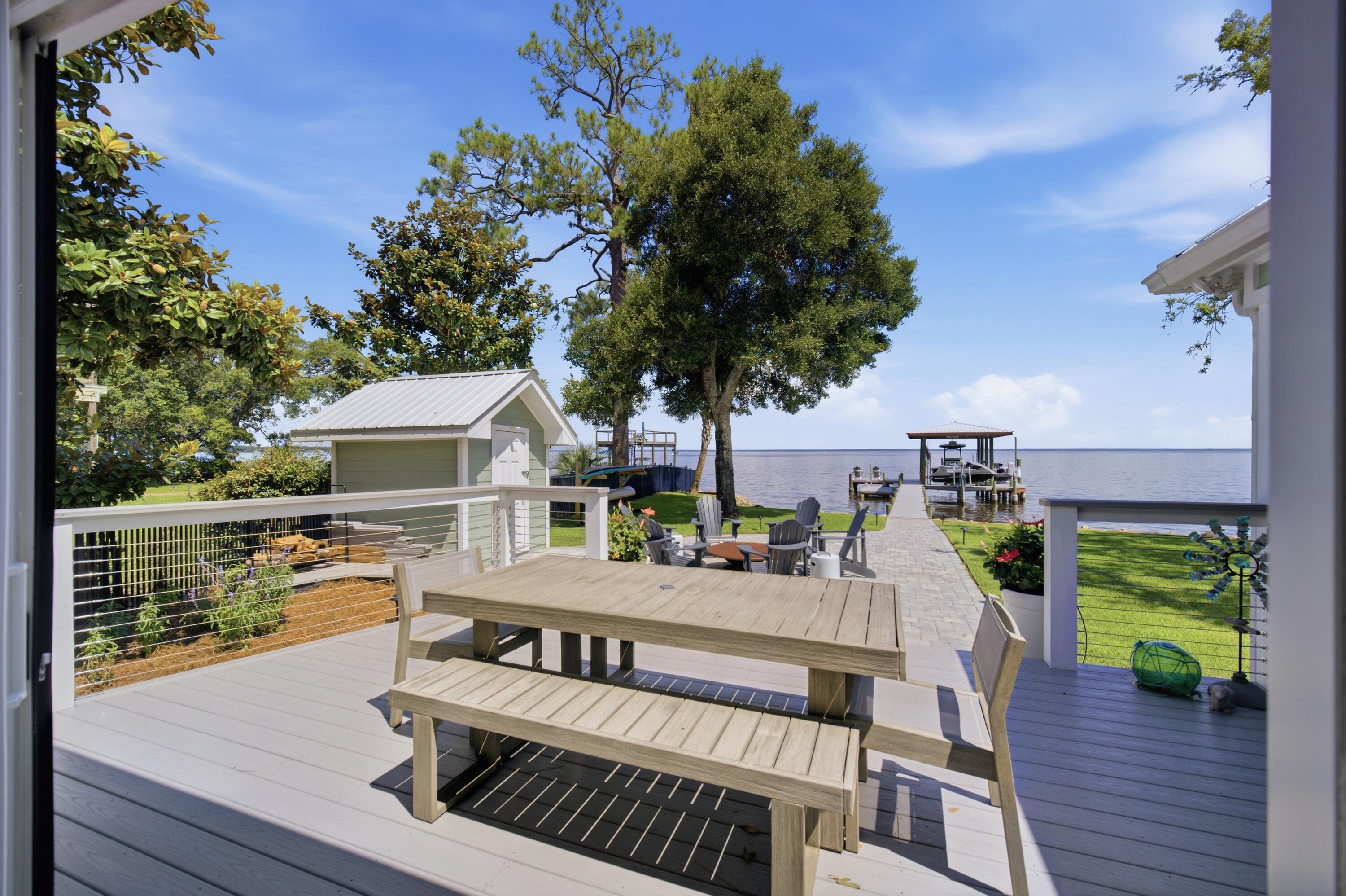 231 Bay Circle Drive