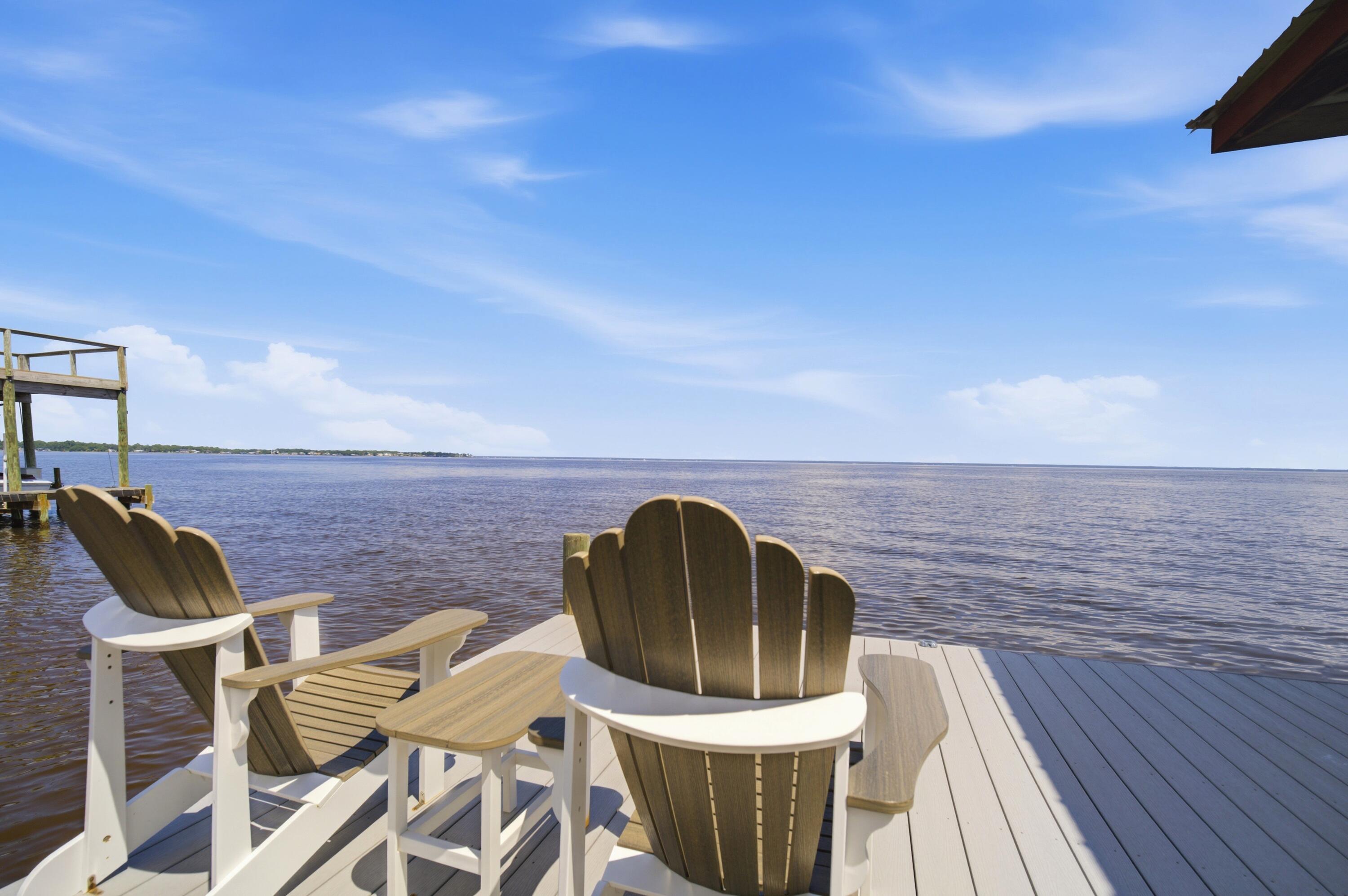 231 Bay Circle Drive
