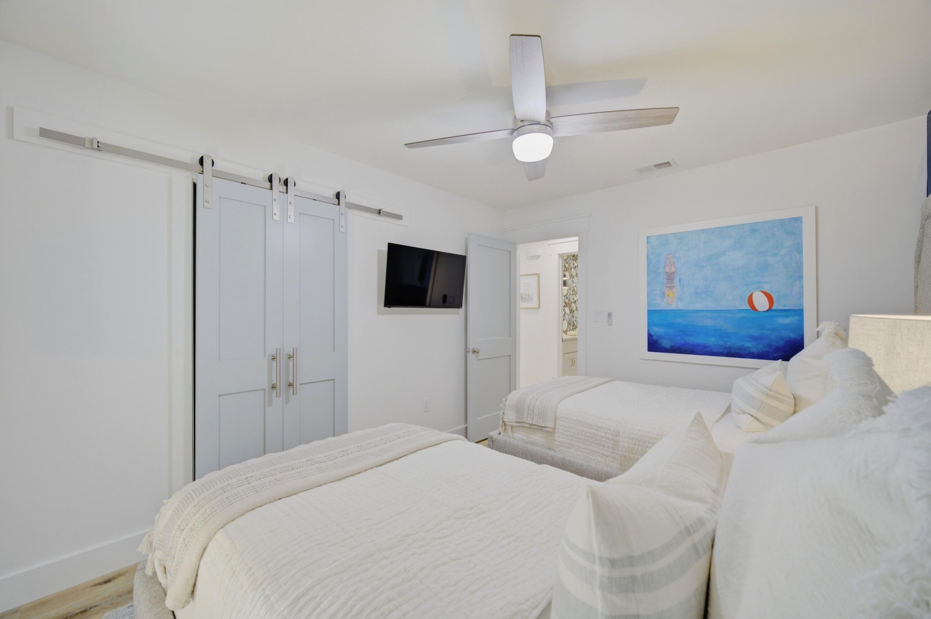 231 Bay Circle Drive