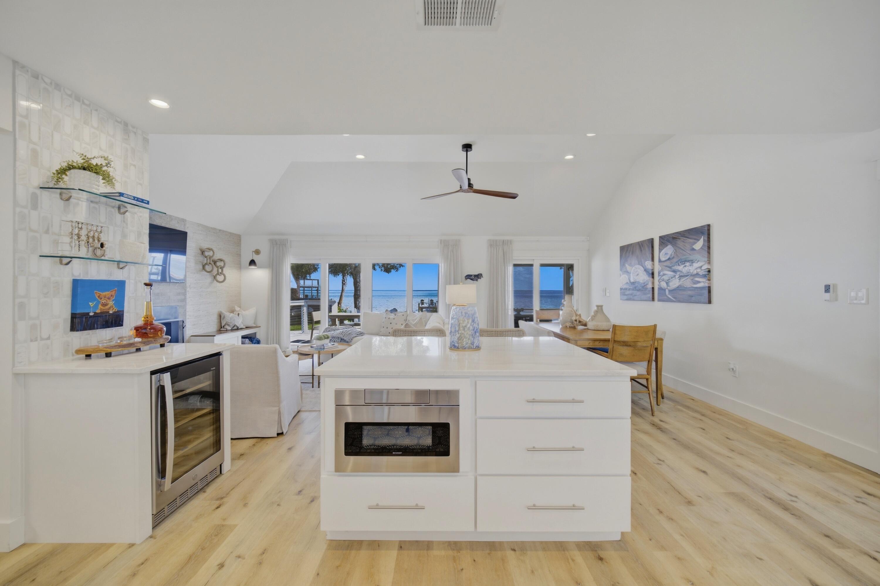231 Bay Circle Drive