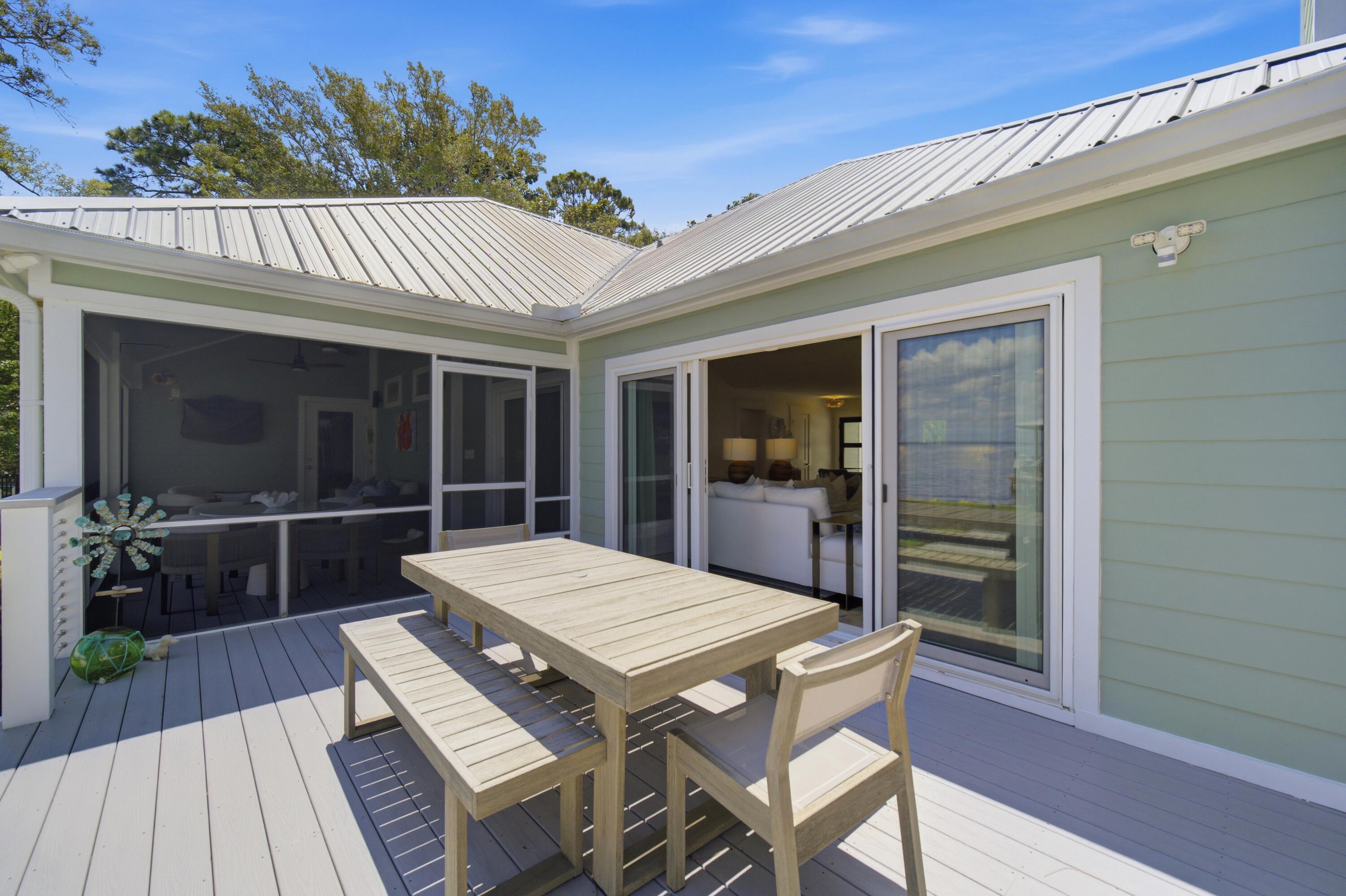 231 Bay Circle Drive