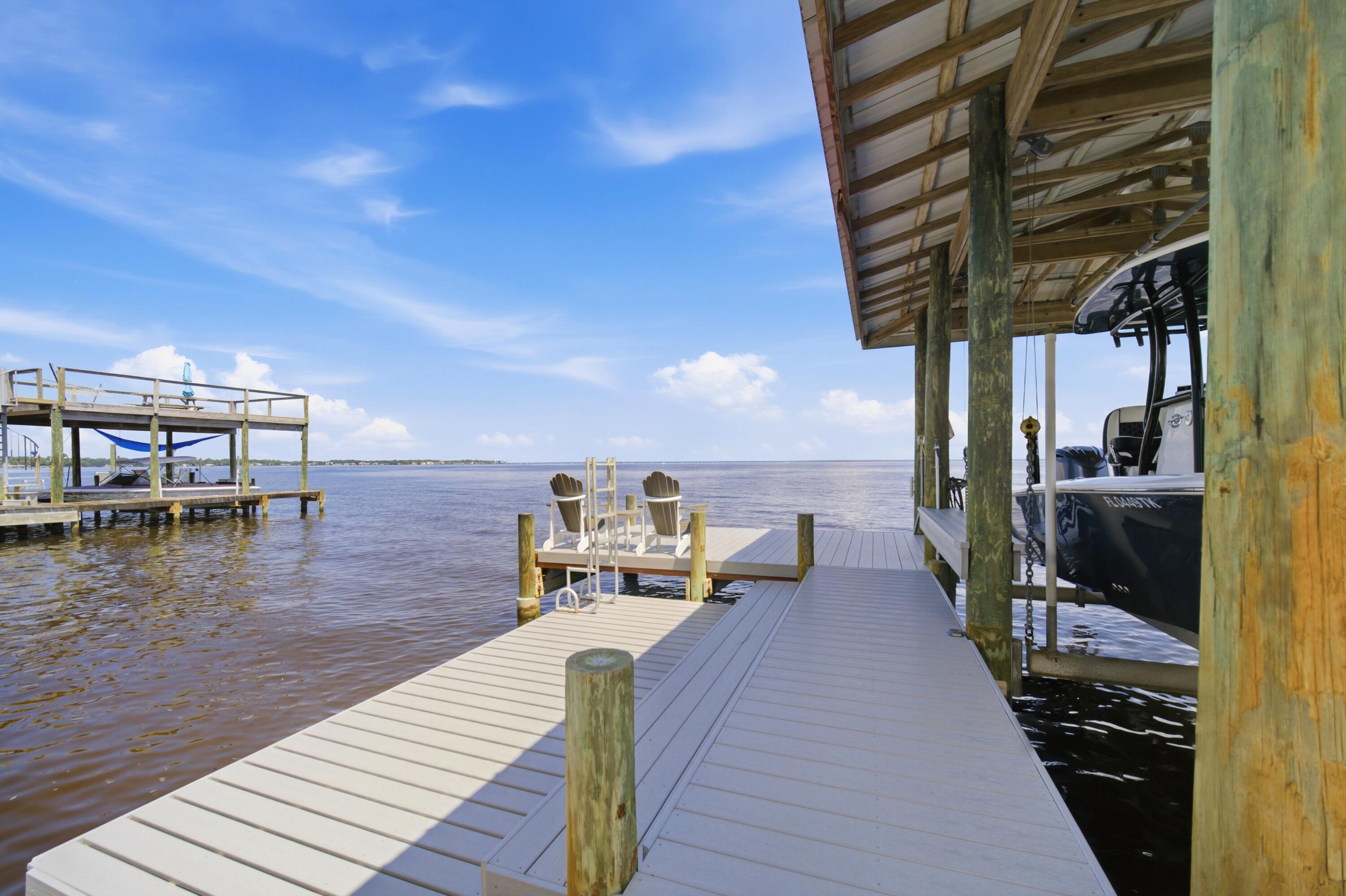 231 Bay Circle Drive