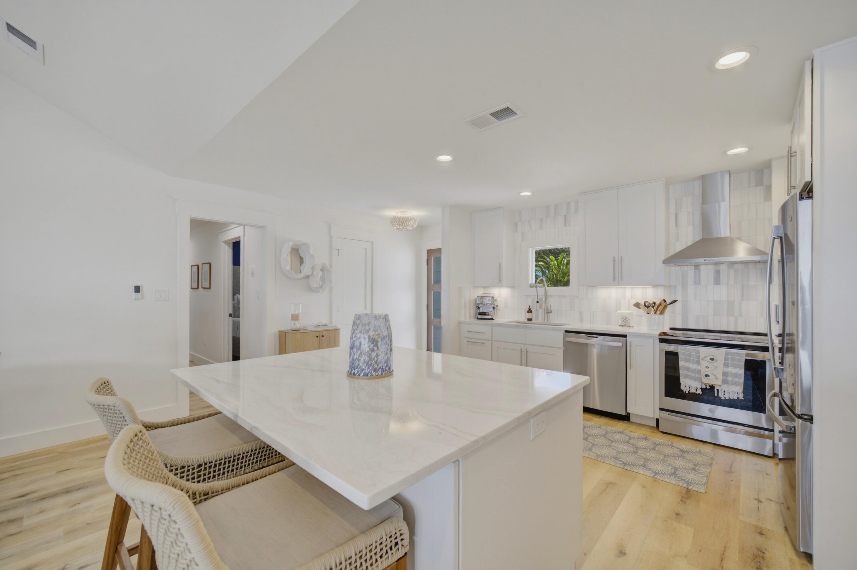 231 Bay Circle Drive