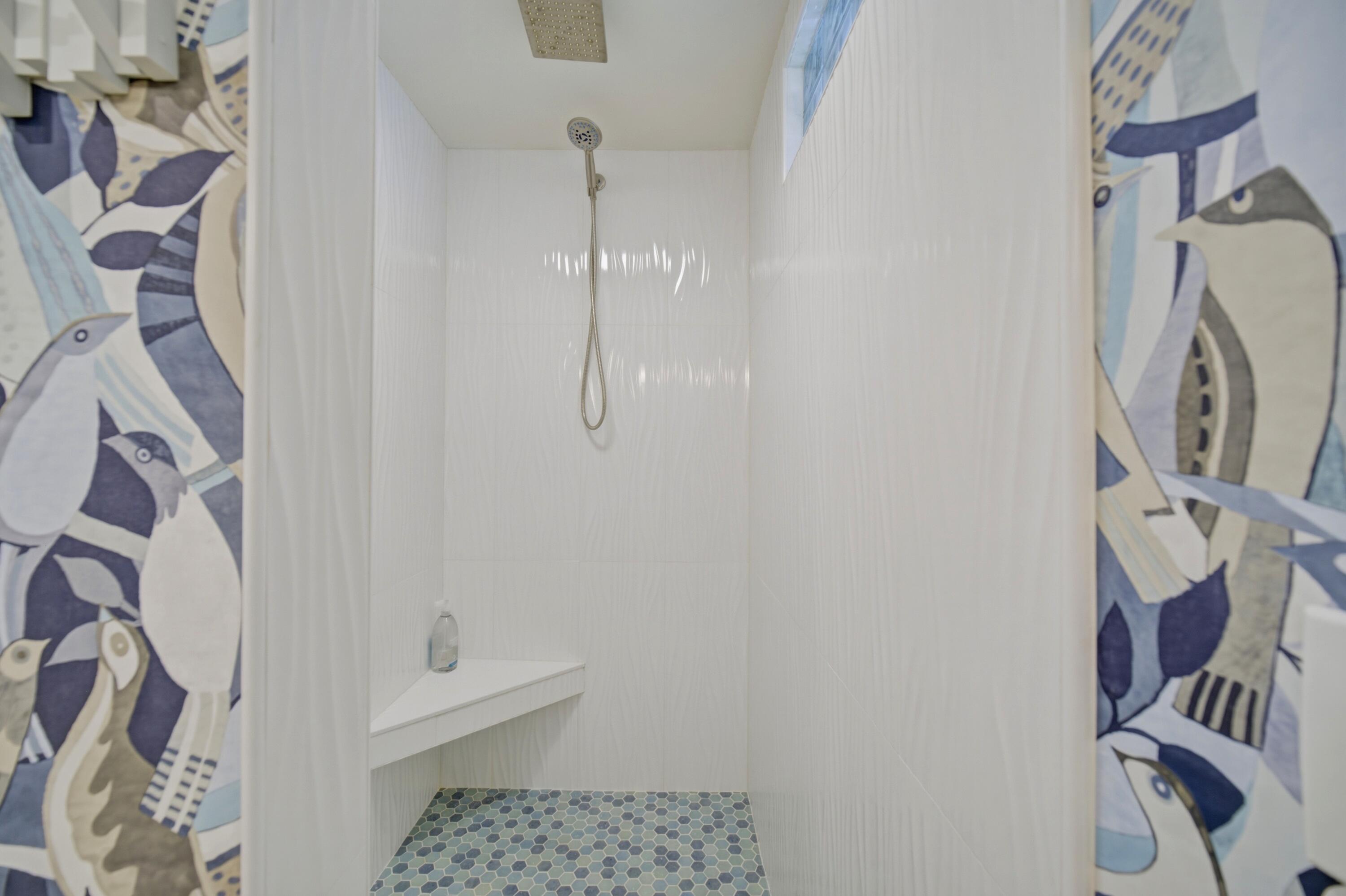 231 Bay Circle Drive