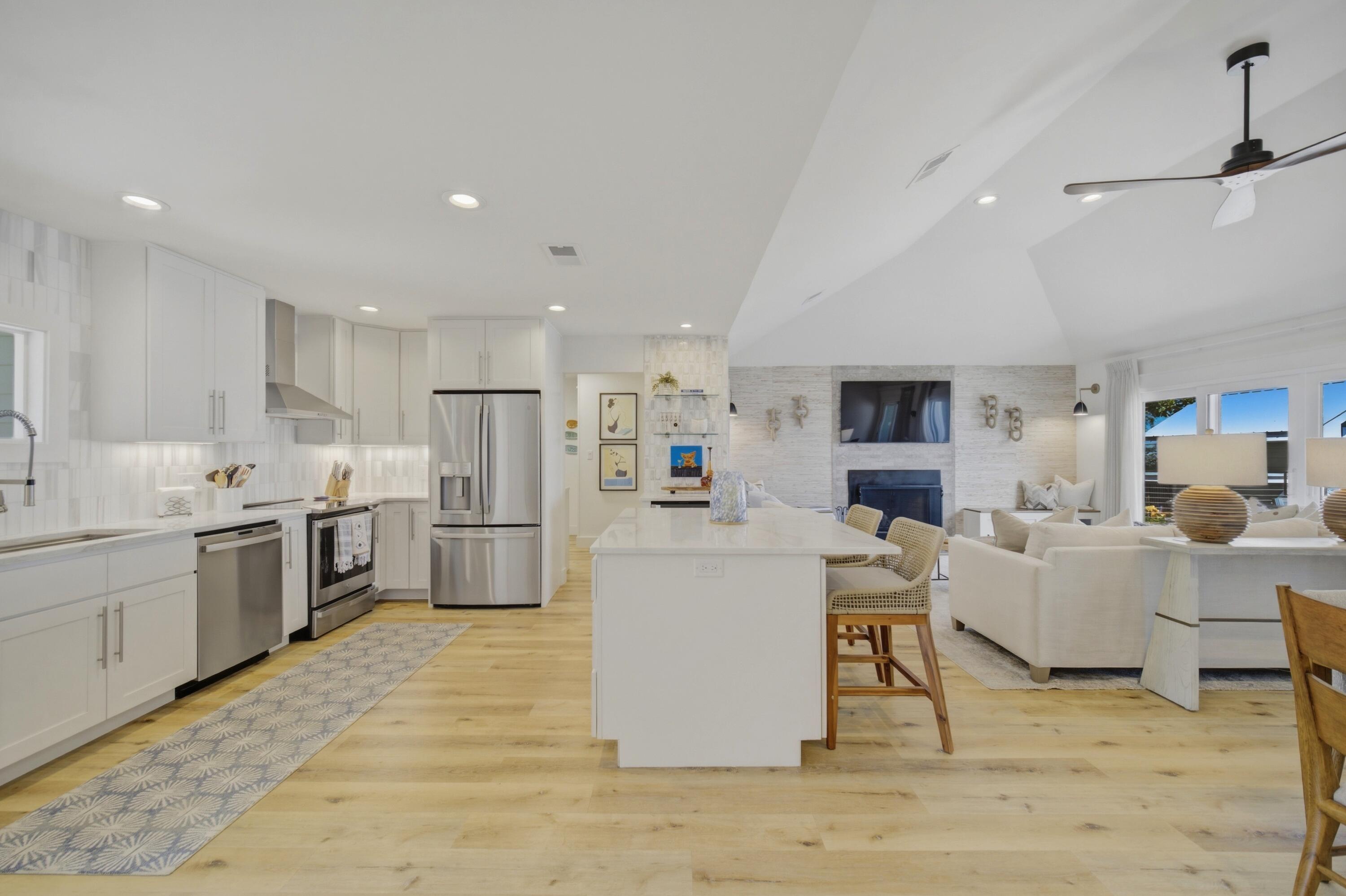 231 Bay Circle Drive