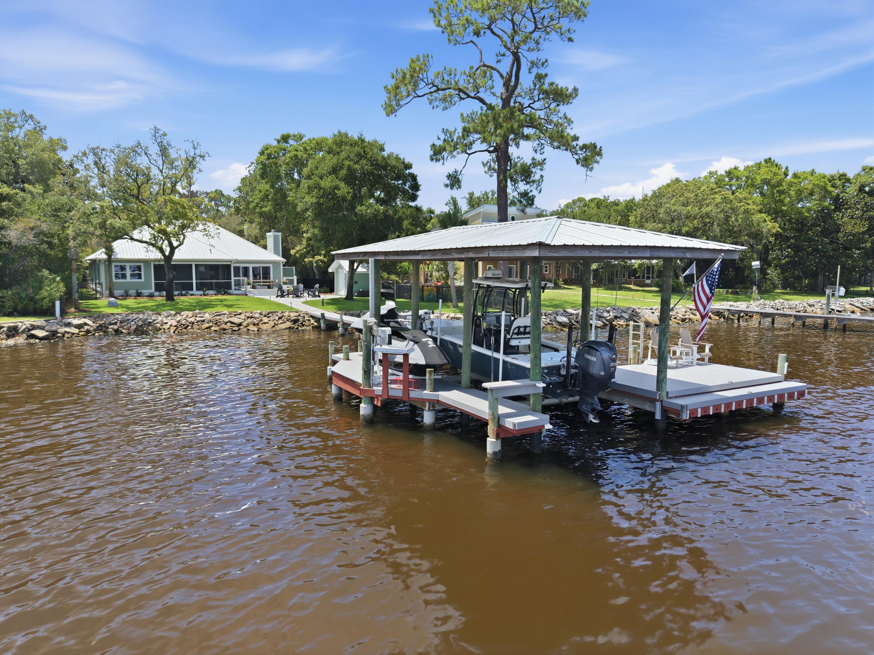 231 Bay Circle Drive
