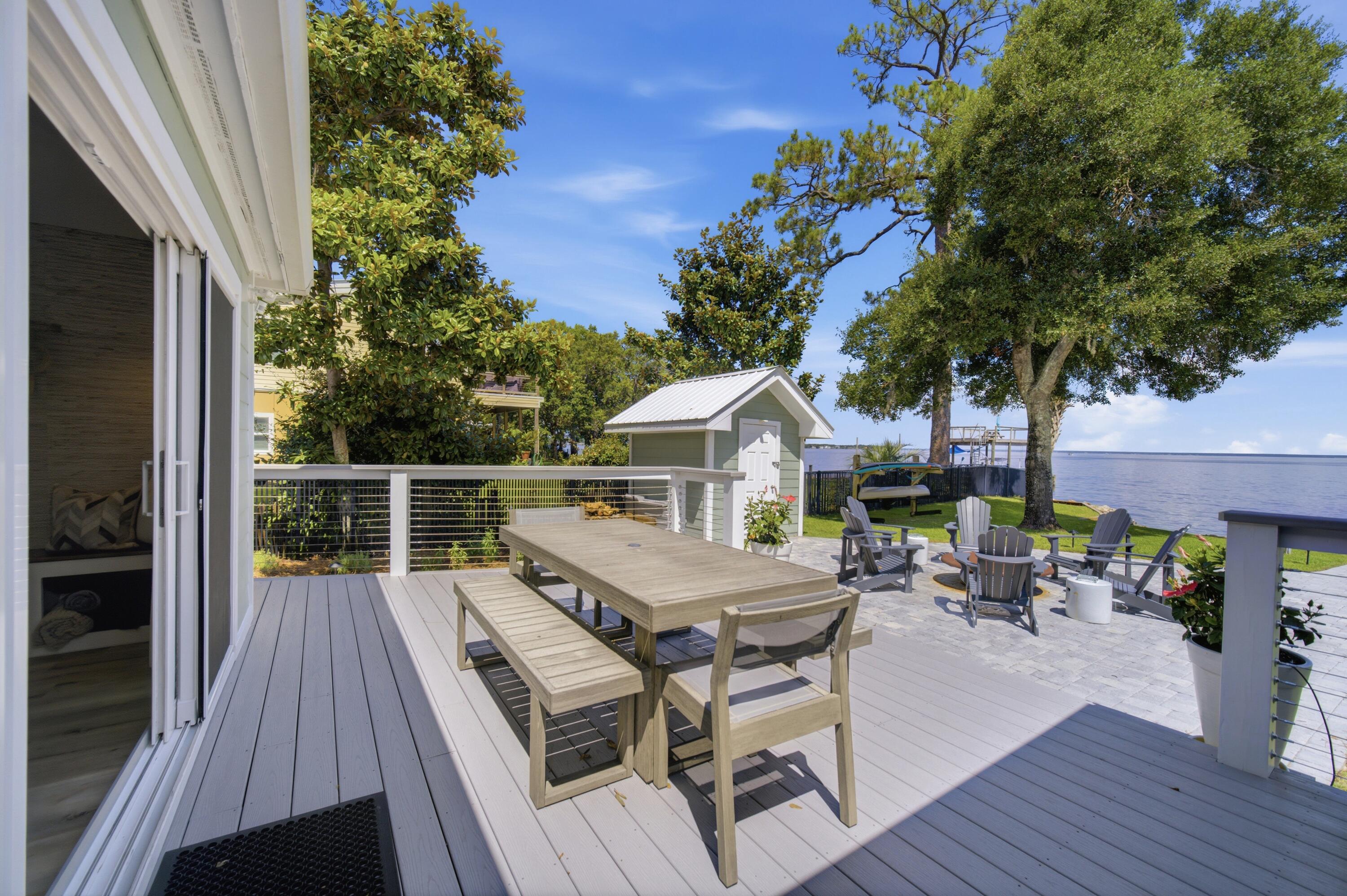 231 Bay Circle Drive