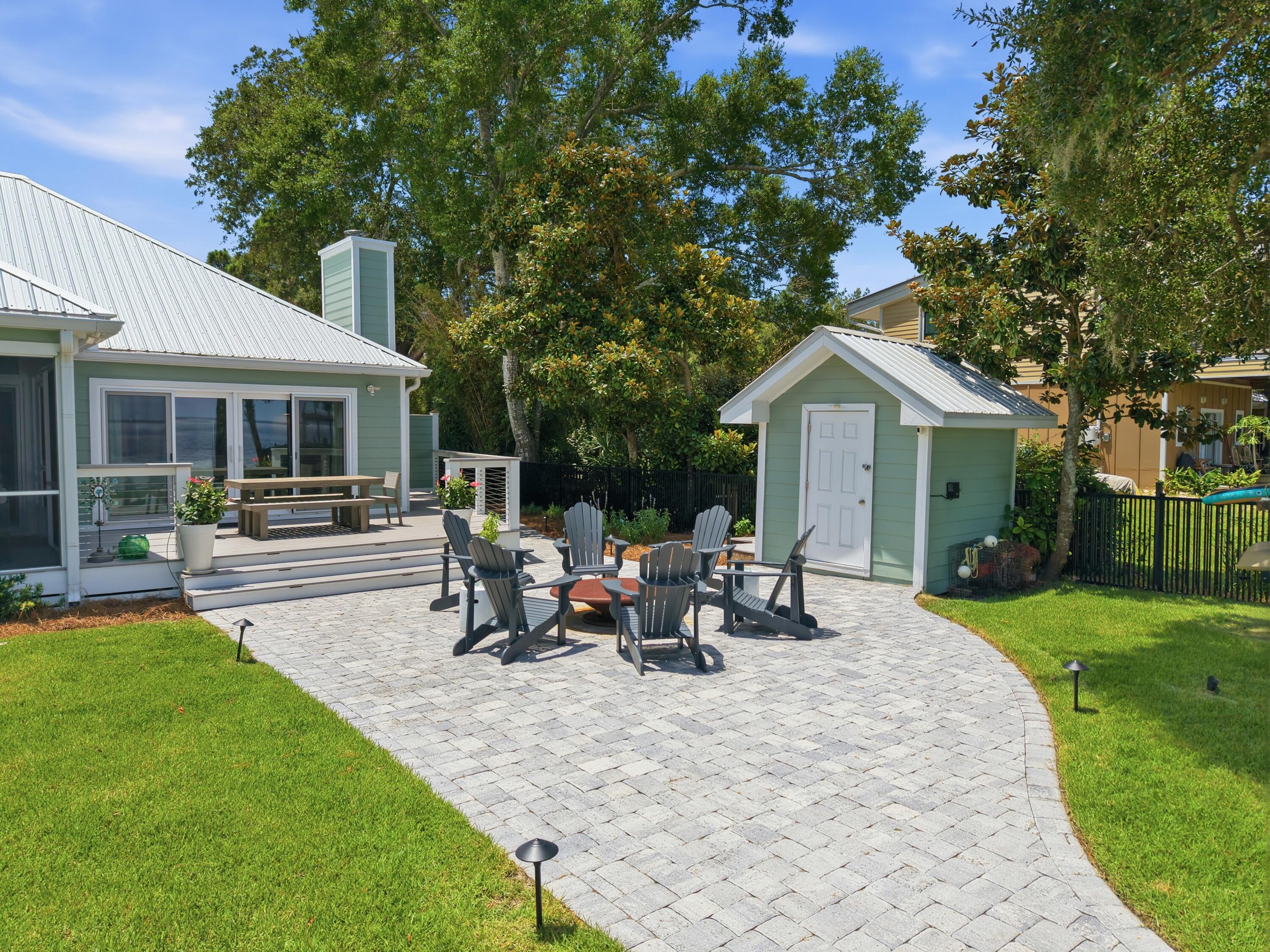 231 Bay Circle Drive