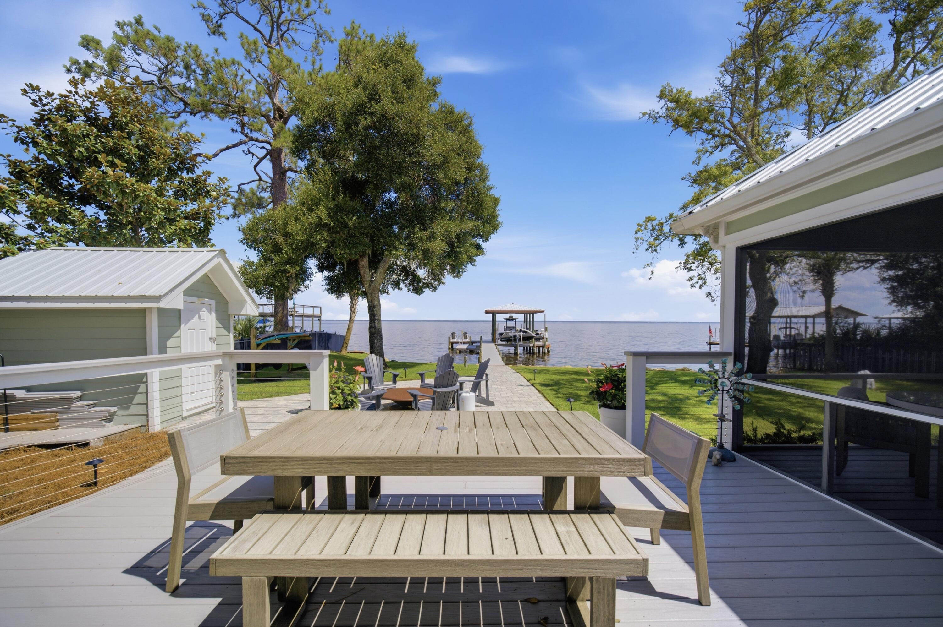 231 Bay Circle Drive