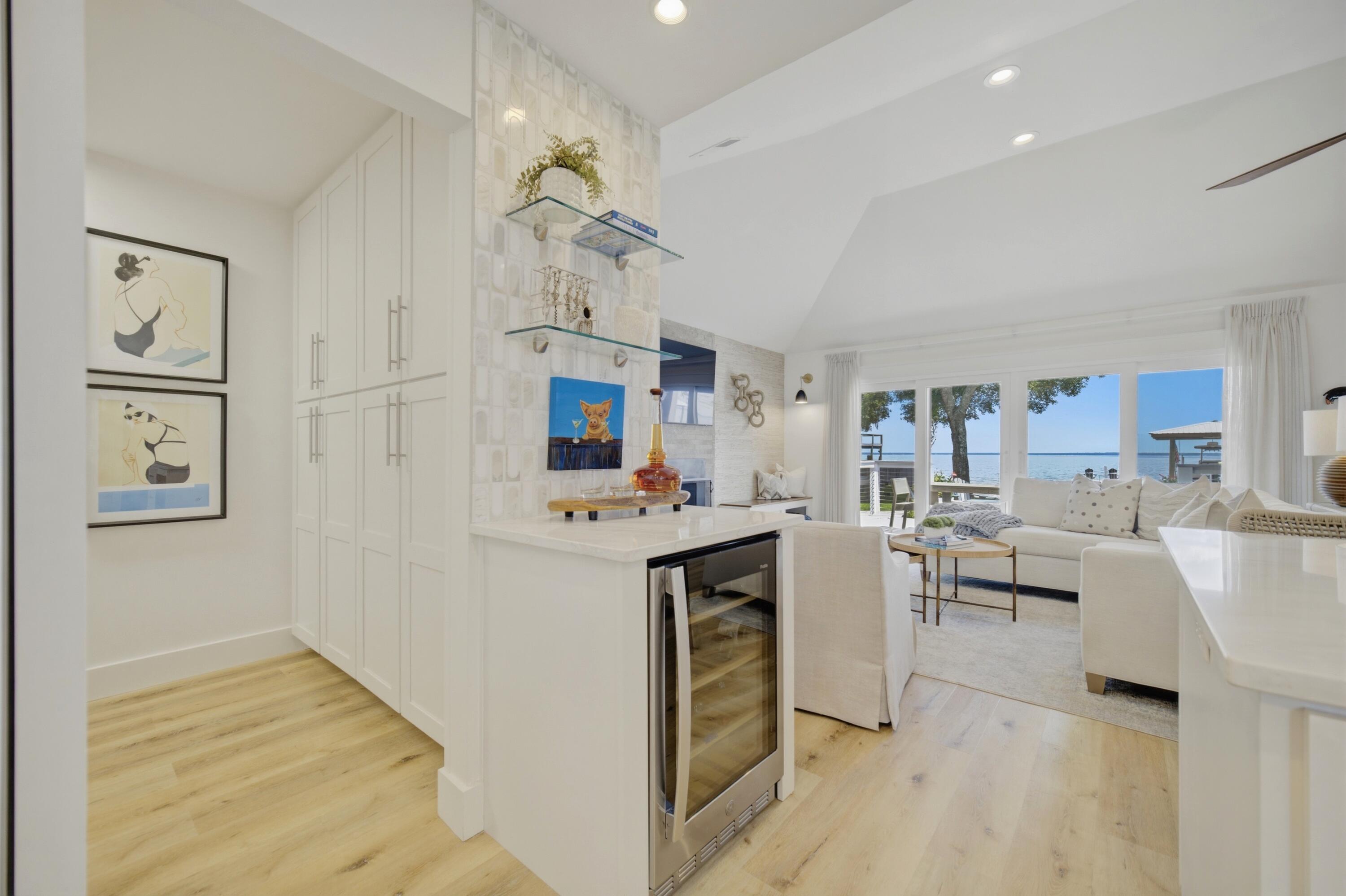 231 Bay Circle Drive