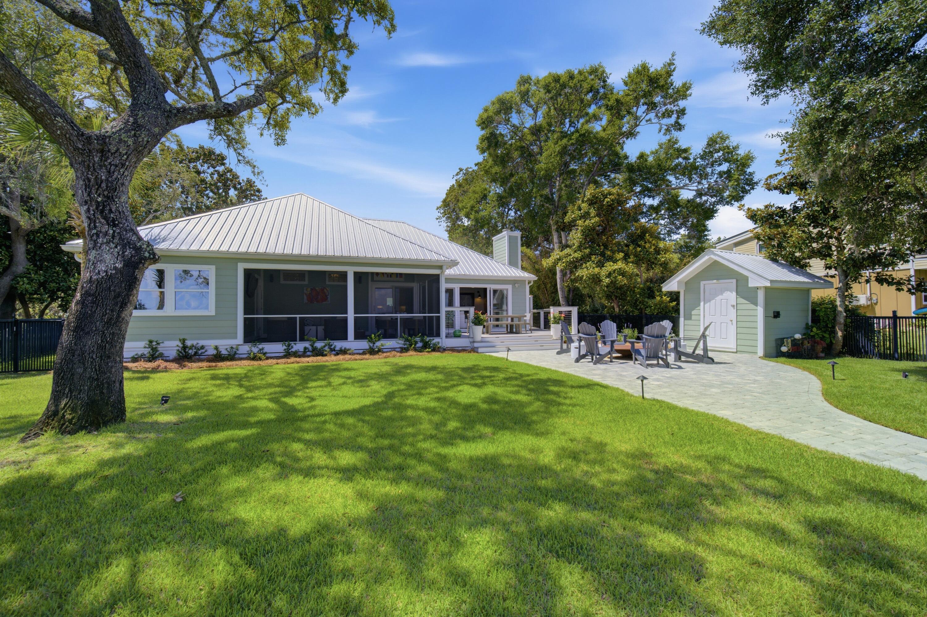 231 Bay Circle Drive
