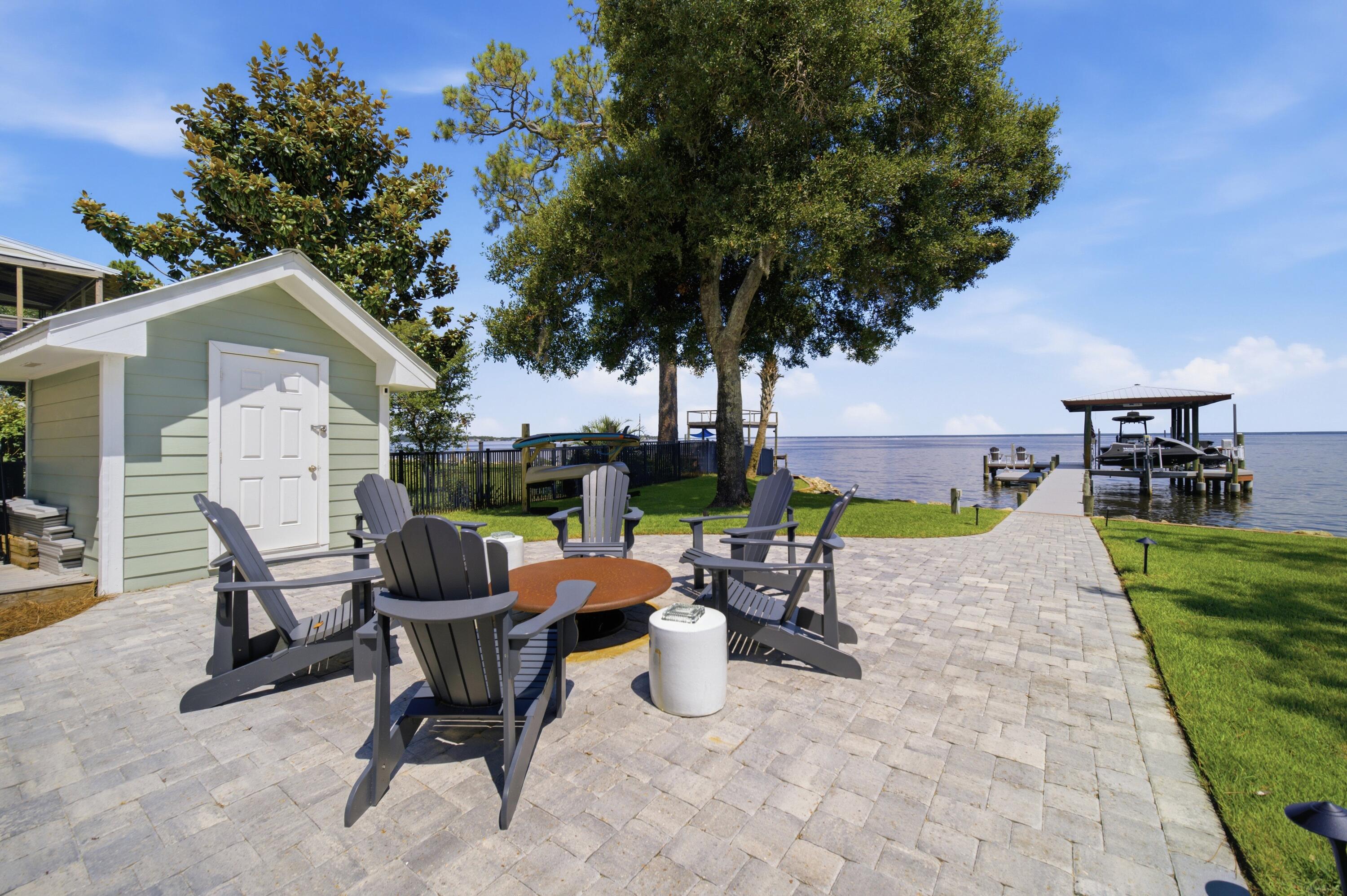 231 Bay Circle Drive