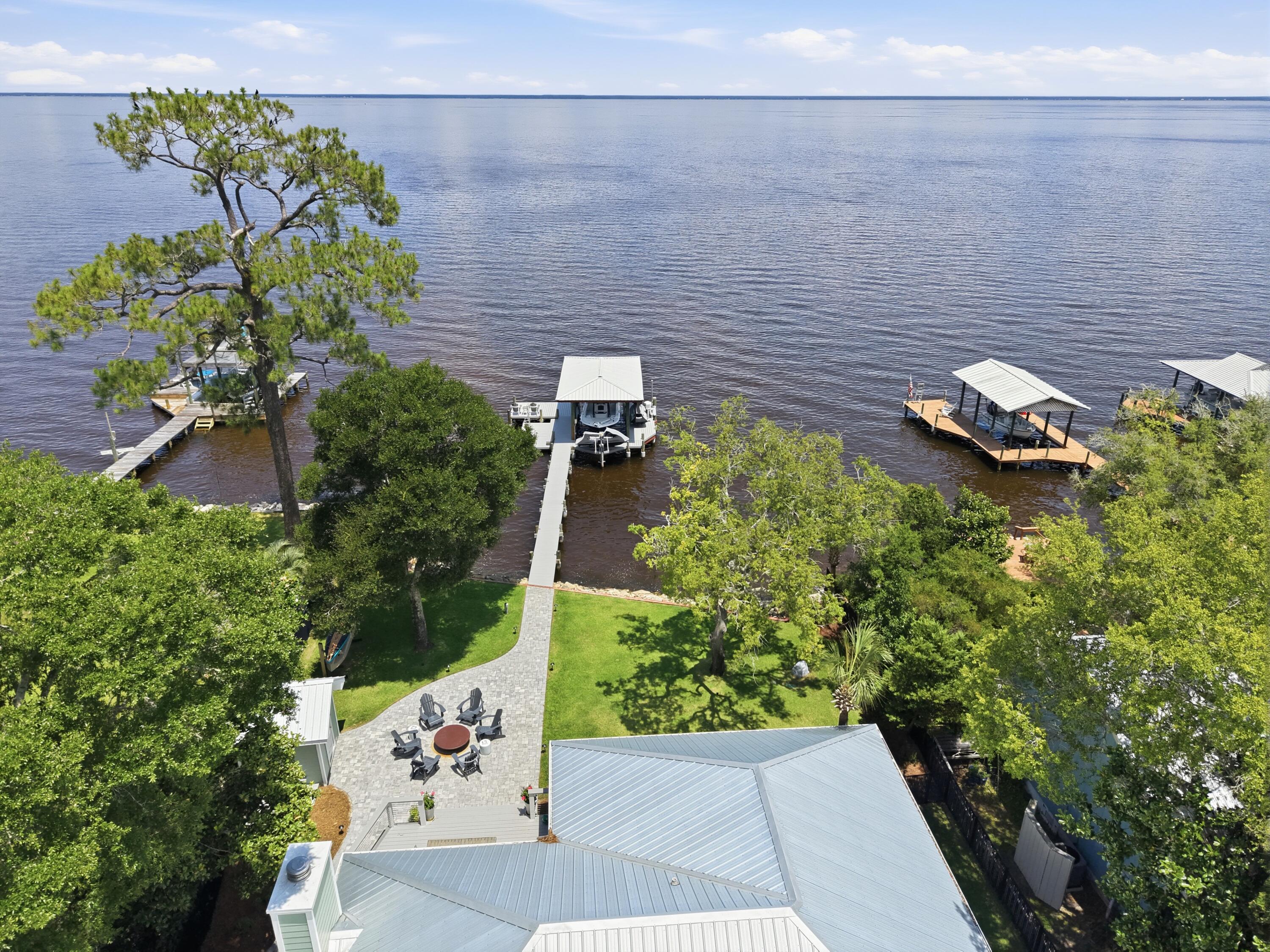 231 Bay Circle Drive