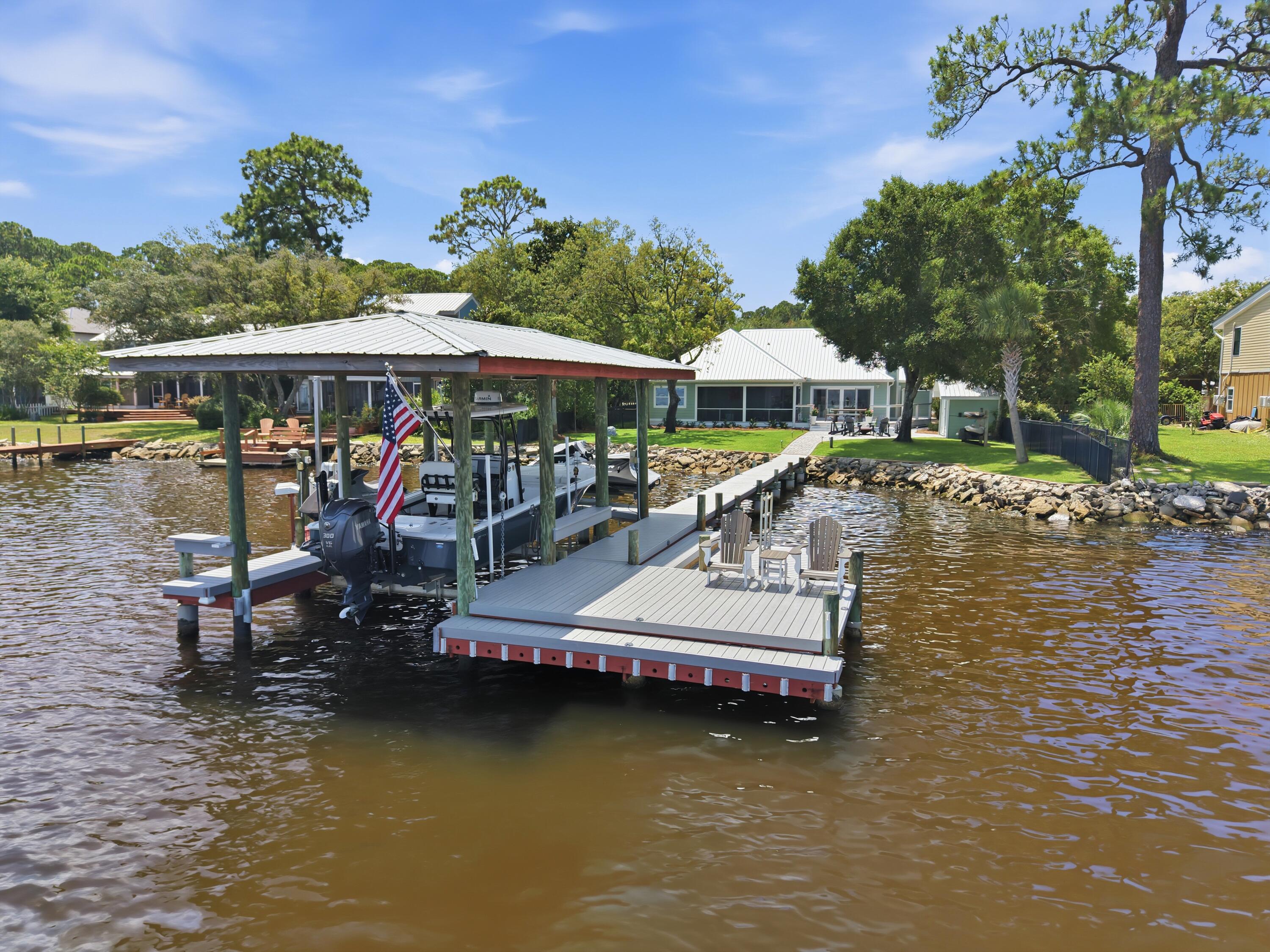 231 Bay Circle Drive