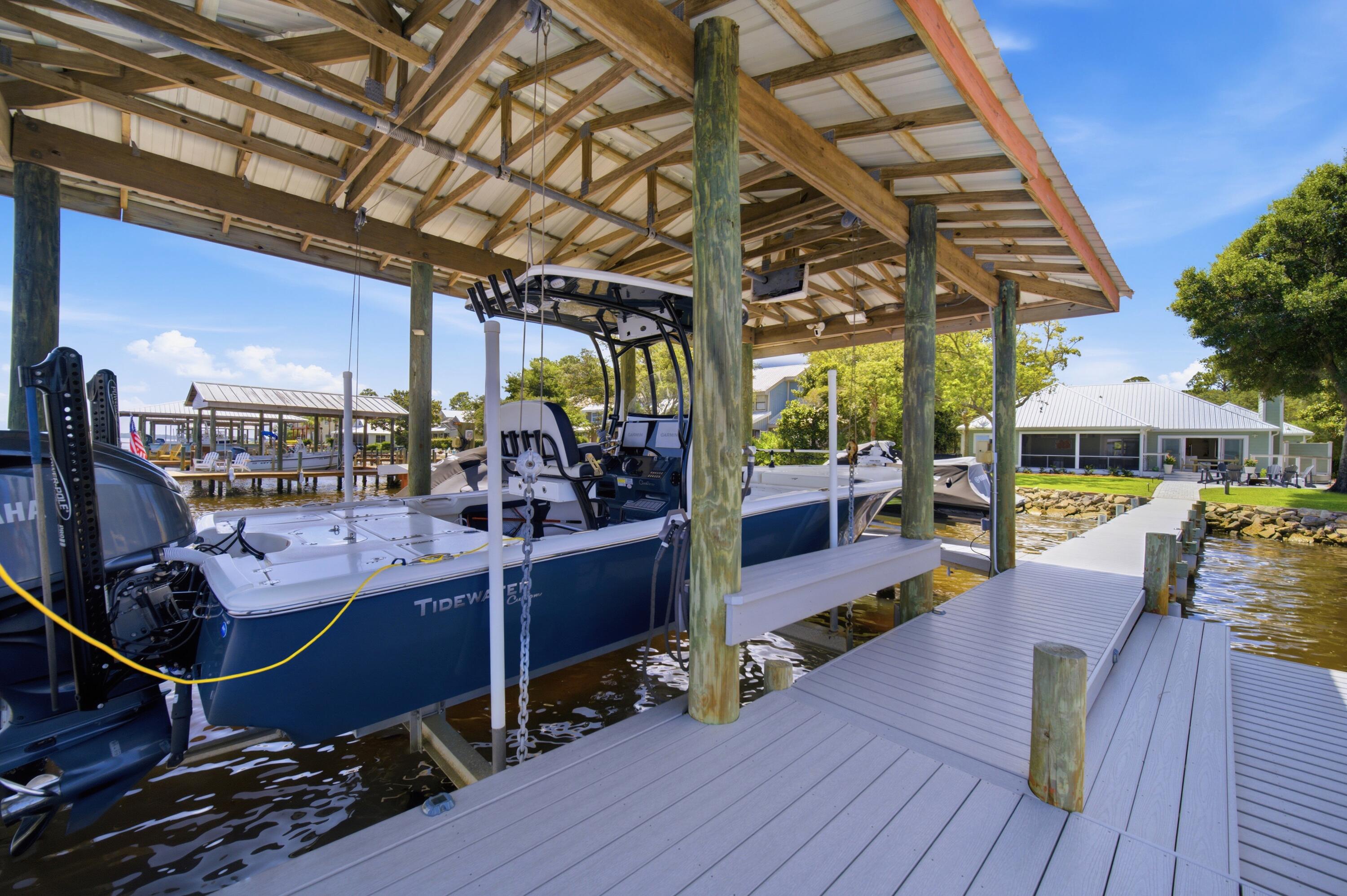 231 Bay Circle Drive