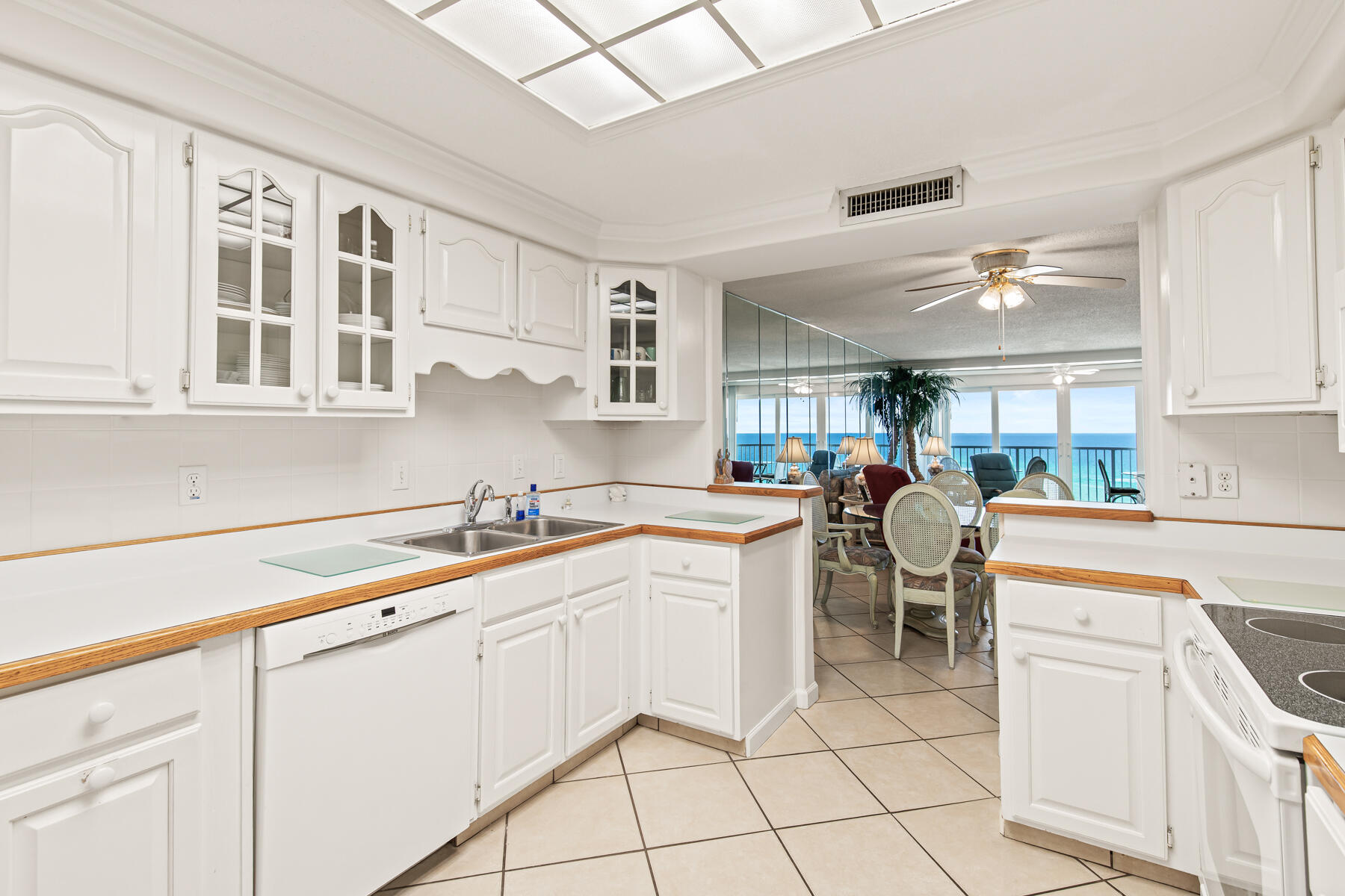 900 Gulf Shore Drive, 2105