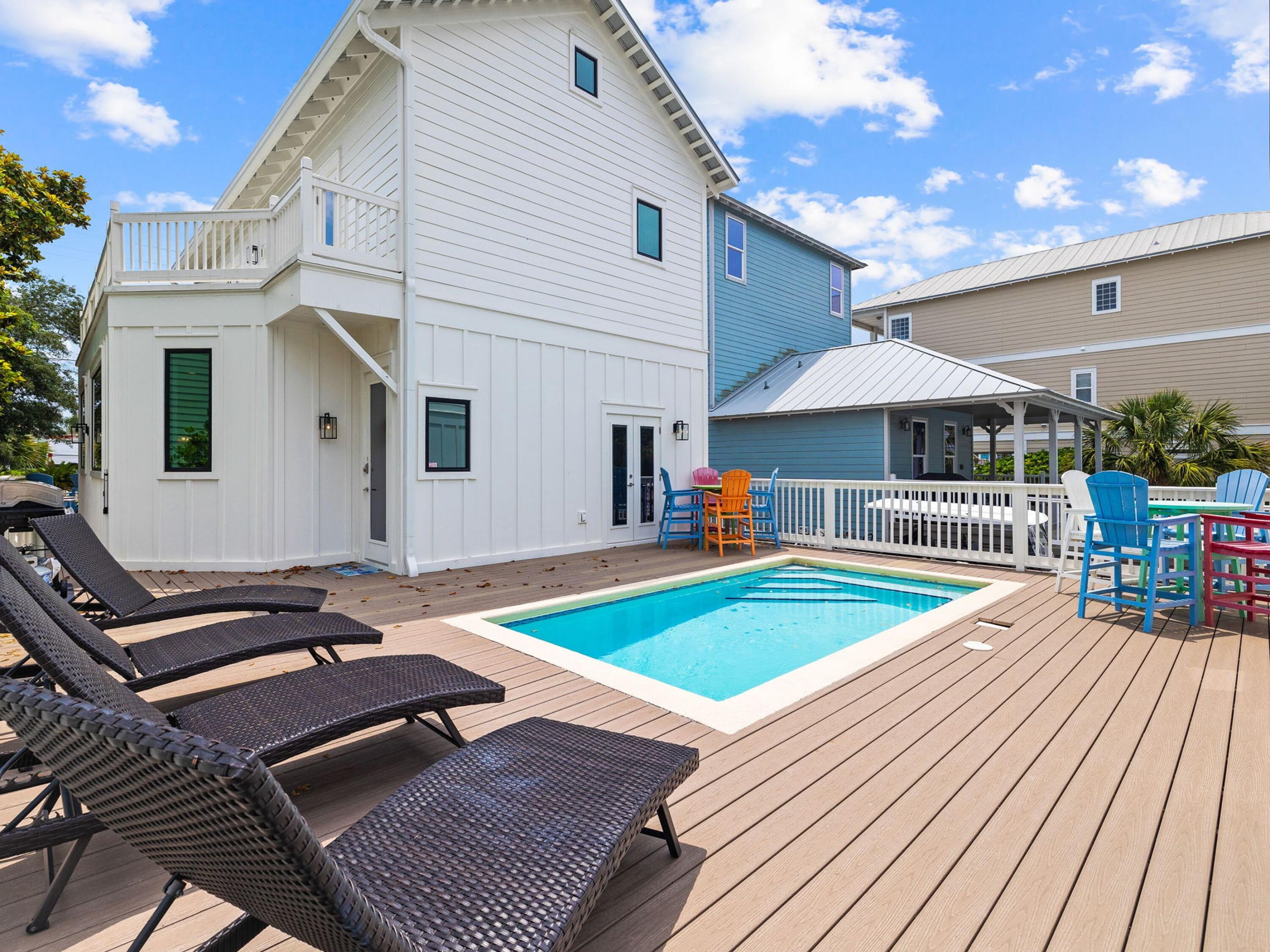 3153 E Scenic Highway 98