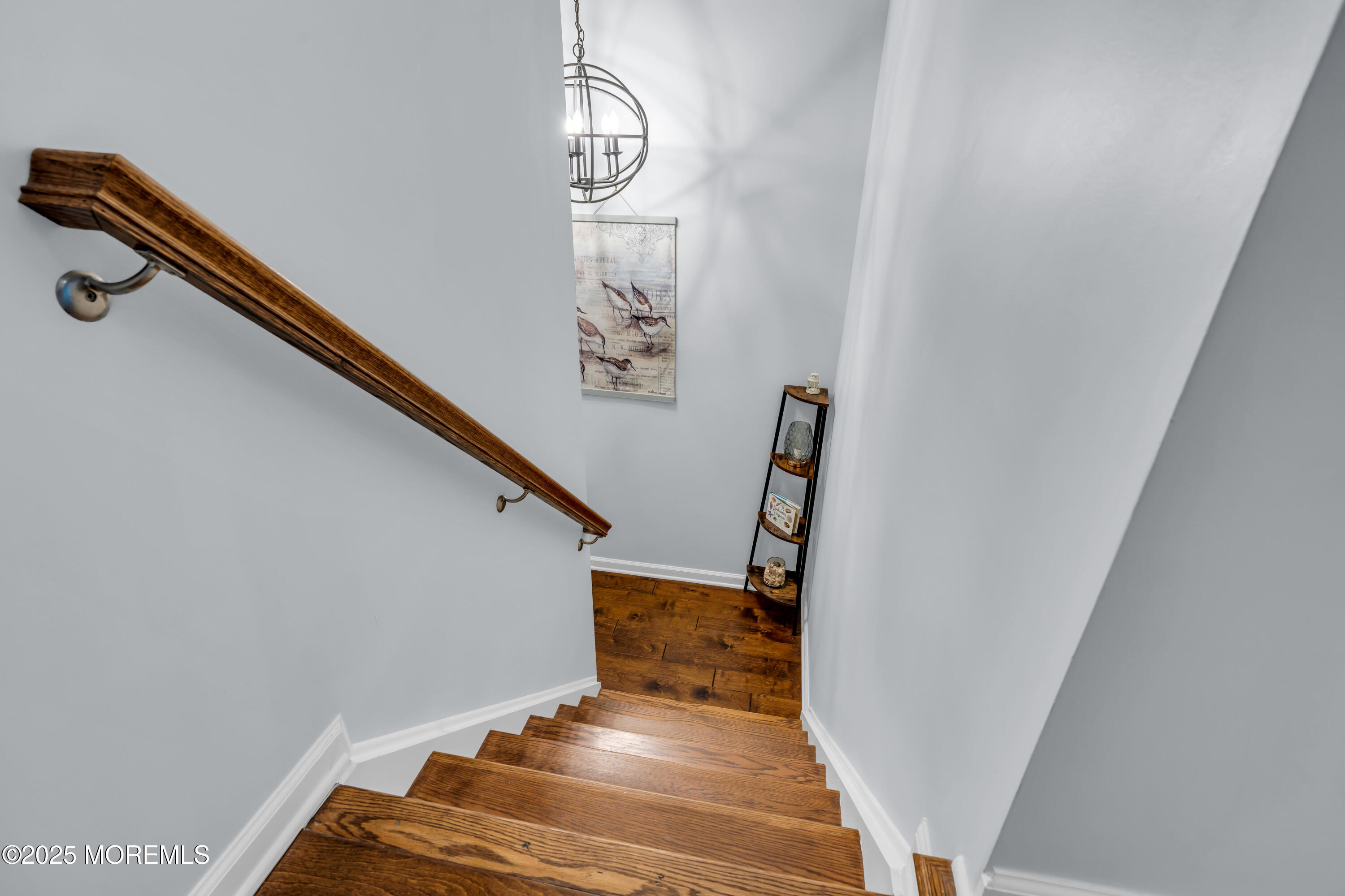 99 Steiner Avenue, 25