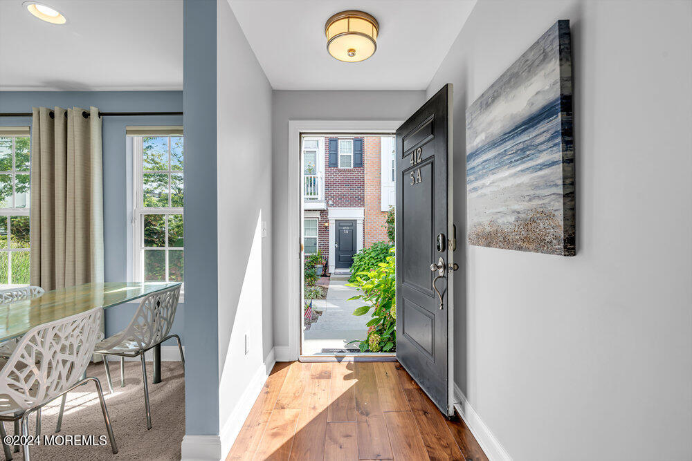 412 Sewall Avenue, 5