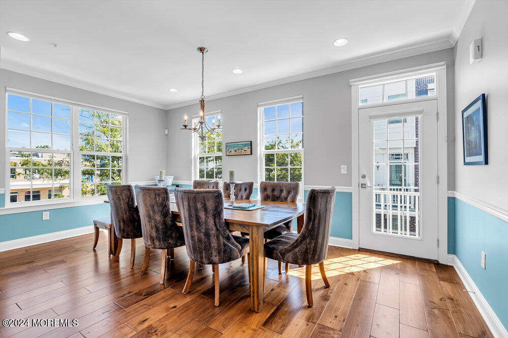 412 Sewall Avenue, 5