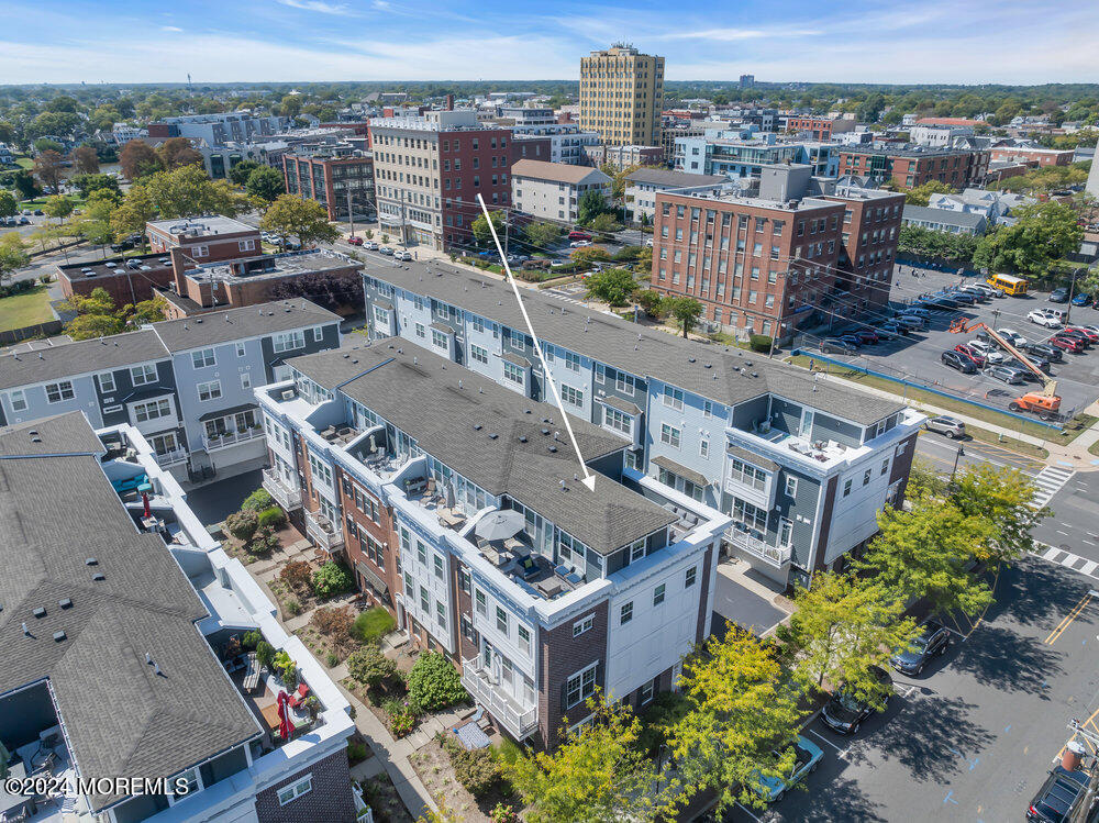 412 Sewall Avenue, 5