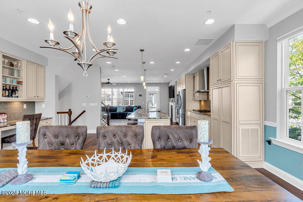 412 Sewall Avenue, 5