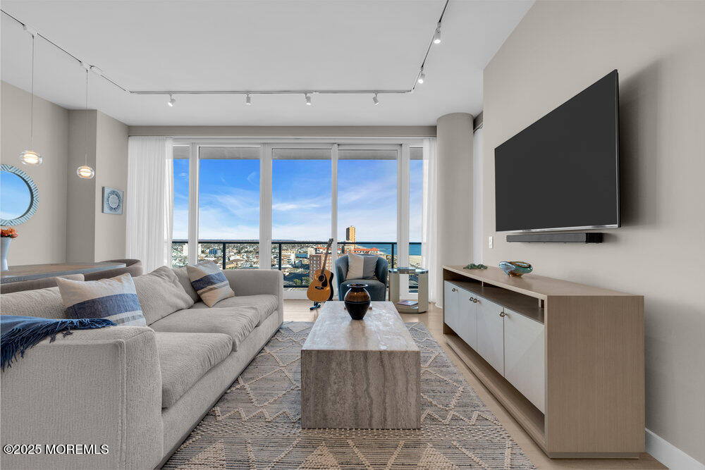 1101 Ocean Avenue N 1412