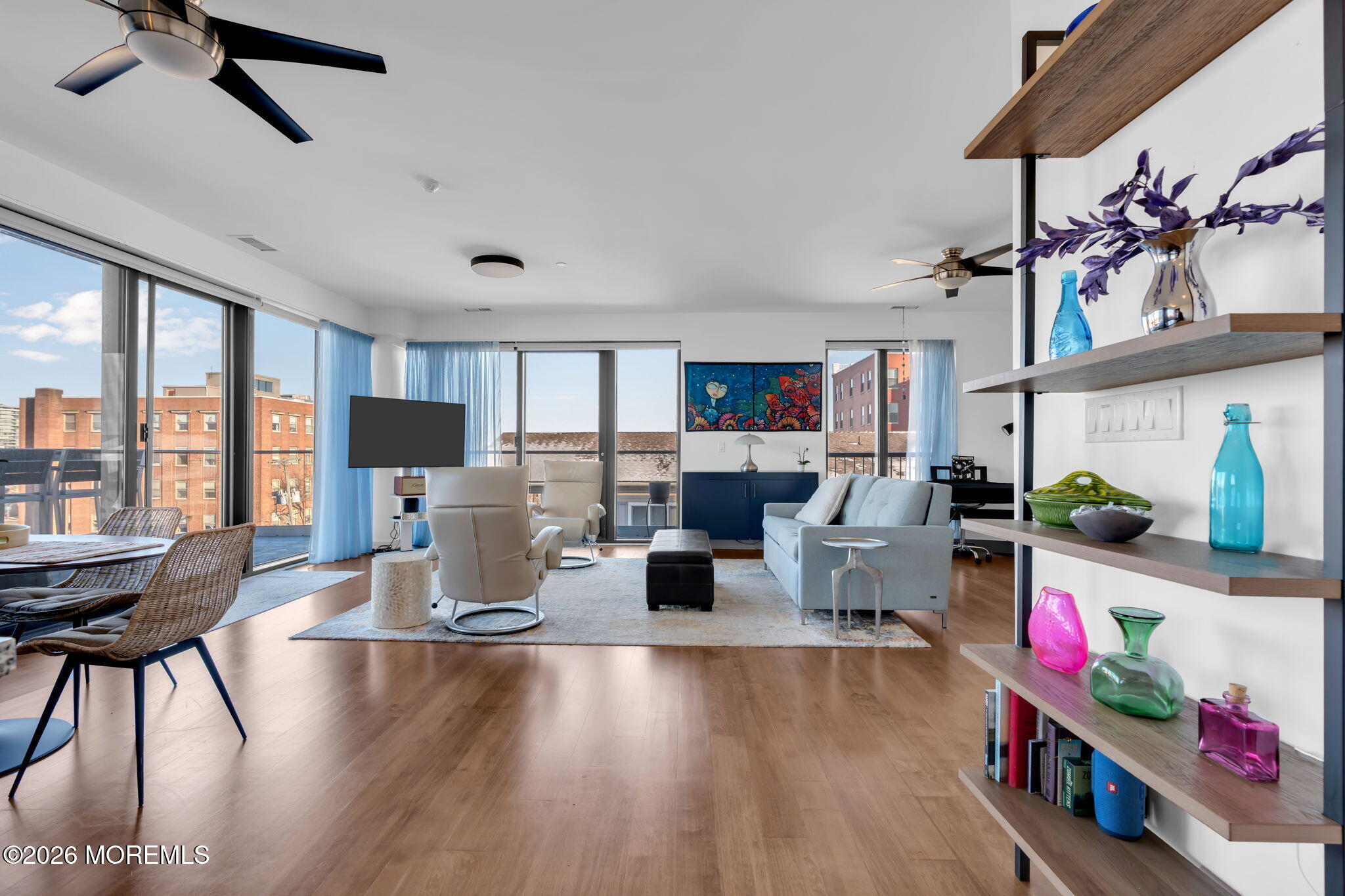 510 Monroe Avenue 405