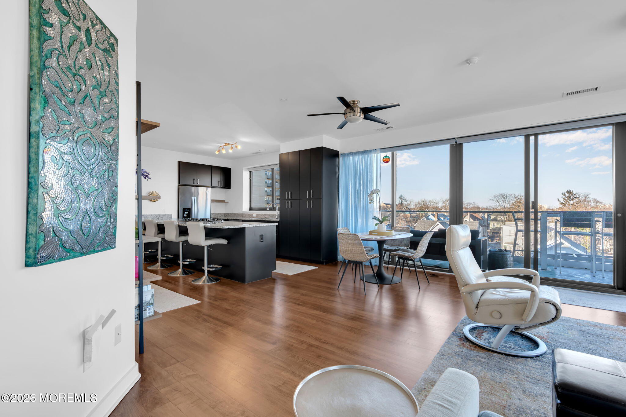 510 Monroe Avenue 405