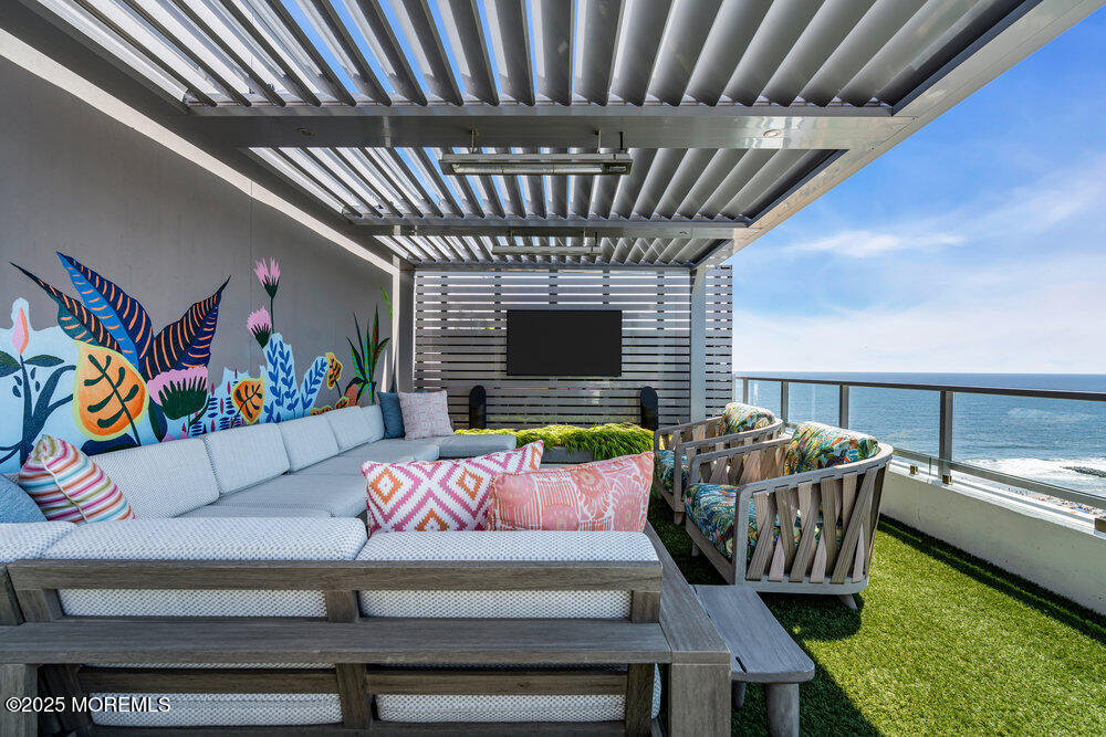 1101 Ocean Avenue PH A